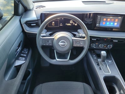 2025 Nissan Kicks S