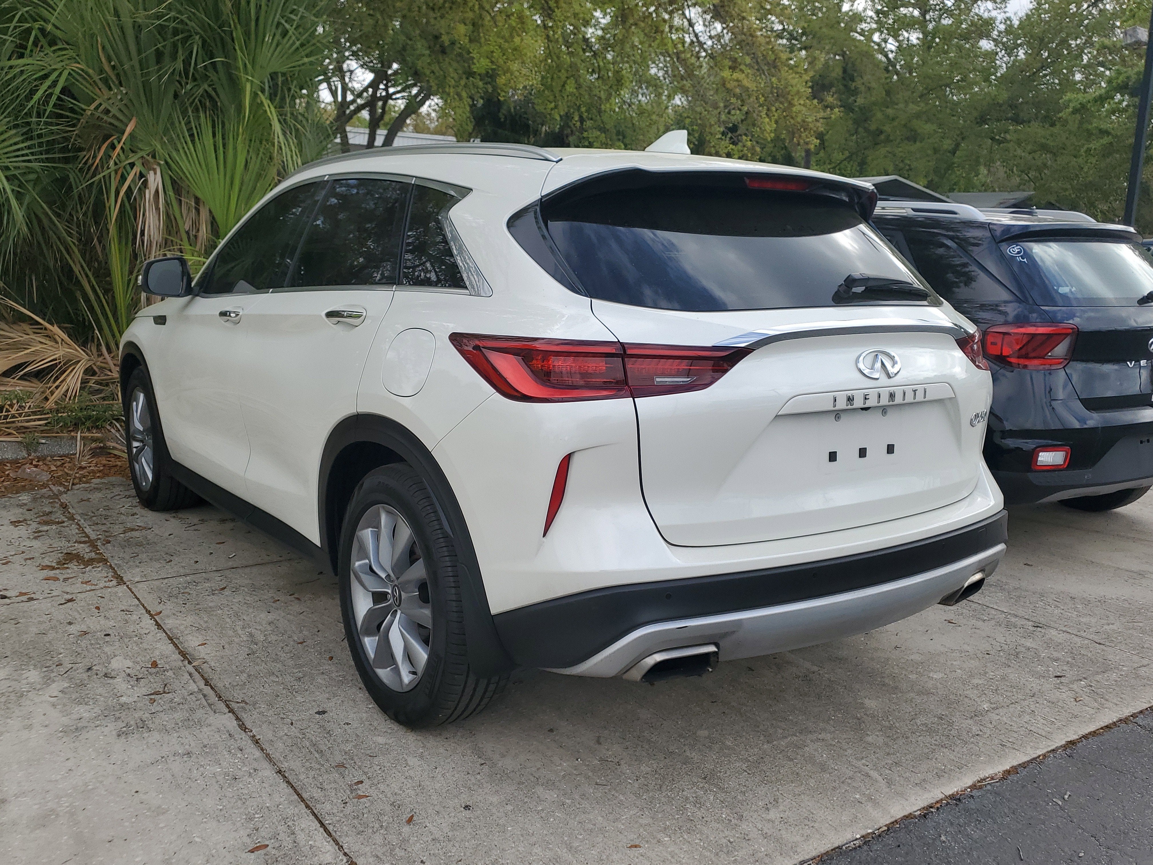 2022 INFINITI QX50 LUXE