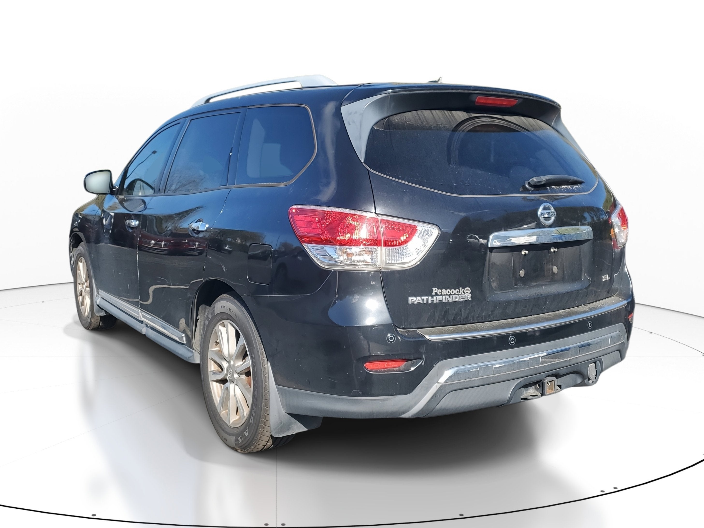 2016 Nissan Pathfinder SL