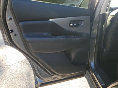 2022 Nissan Murano SL