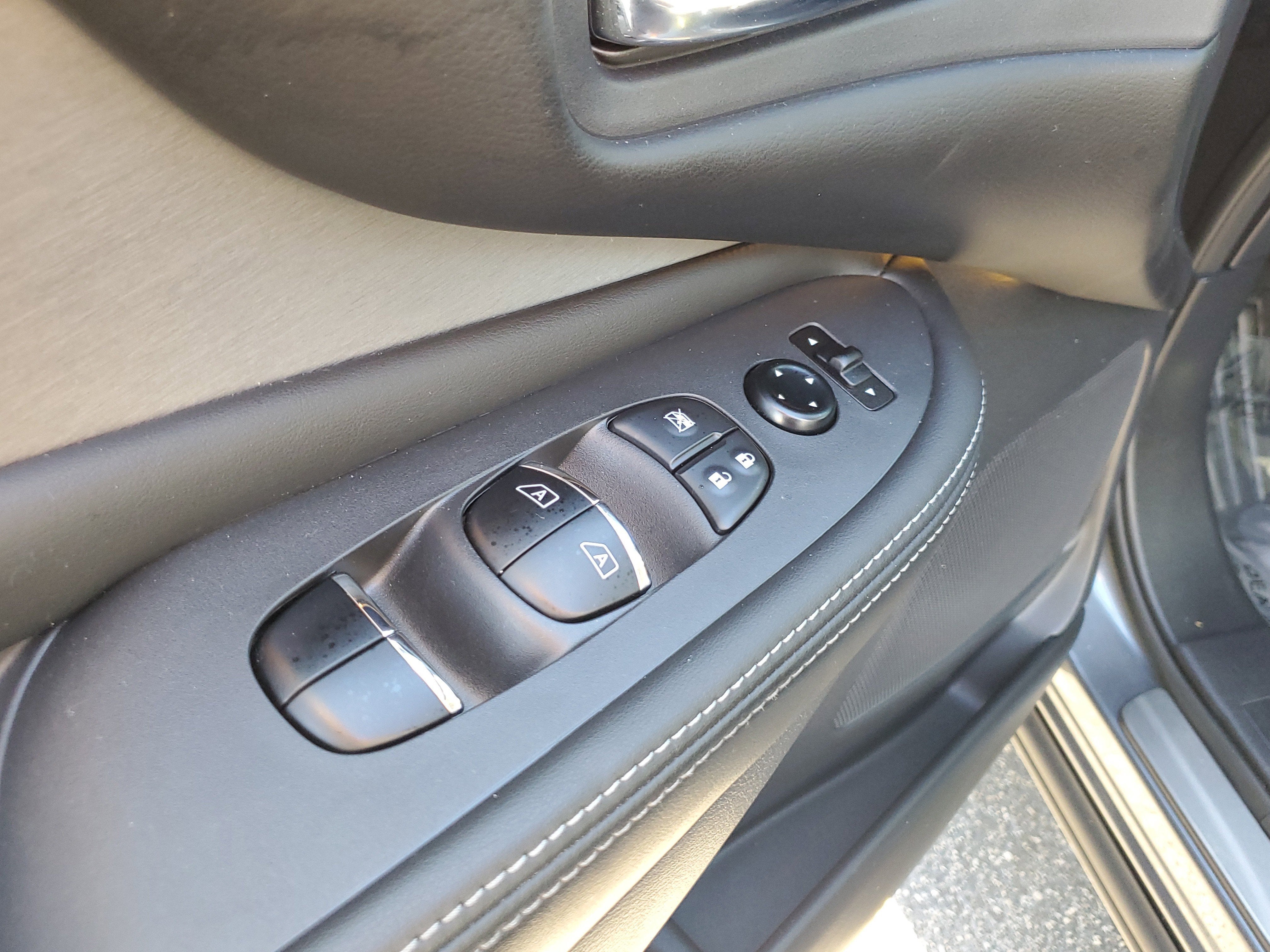 2022 Nissan Murano SL