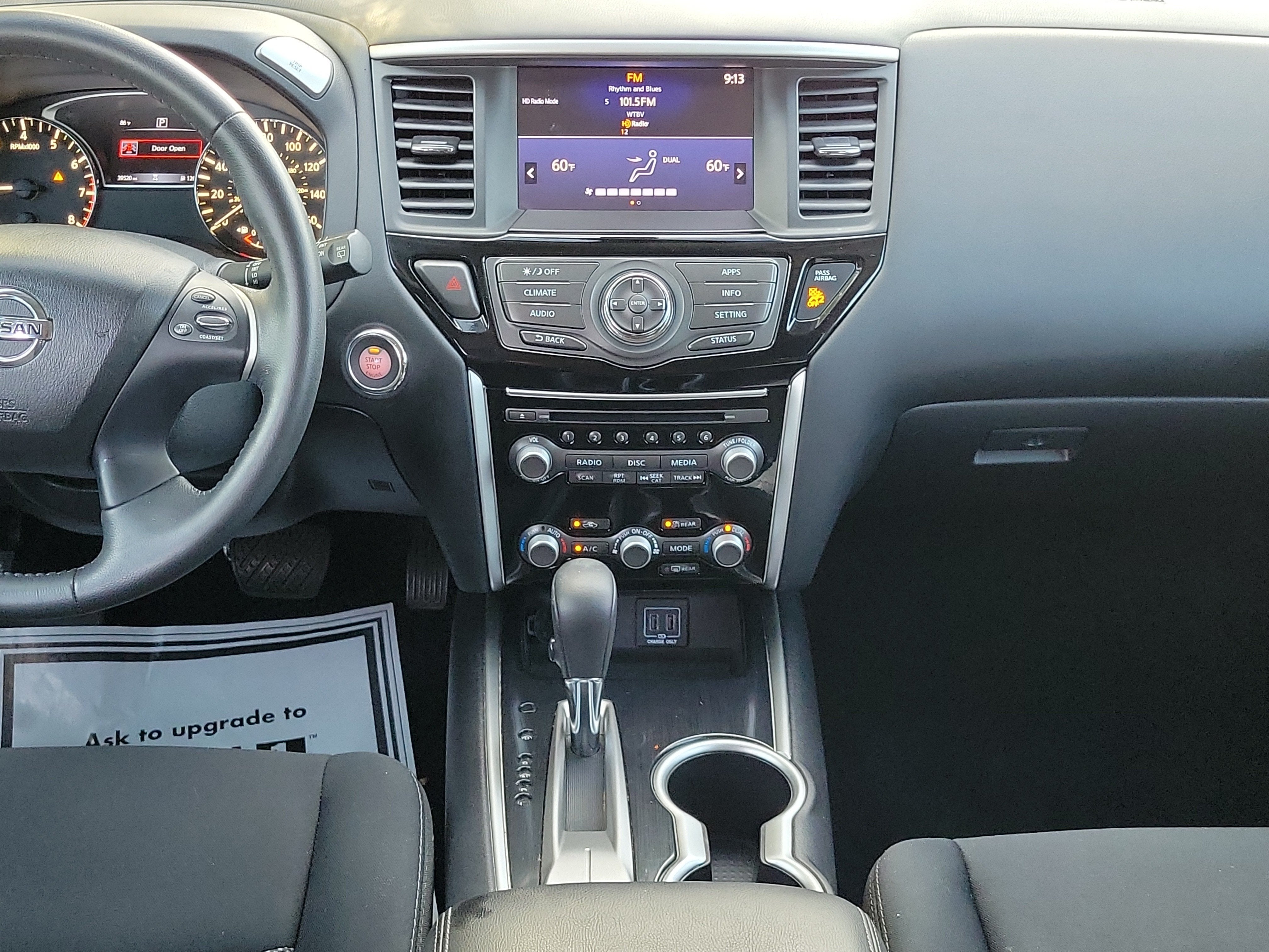 2018 Nissan Pathfinder SV
