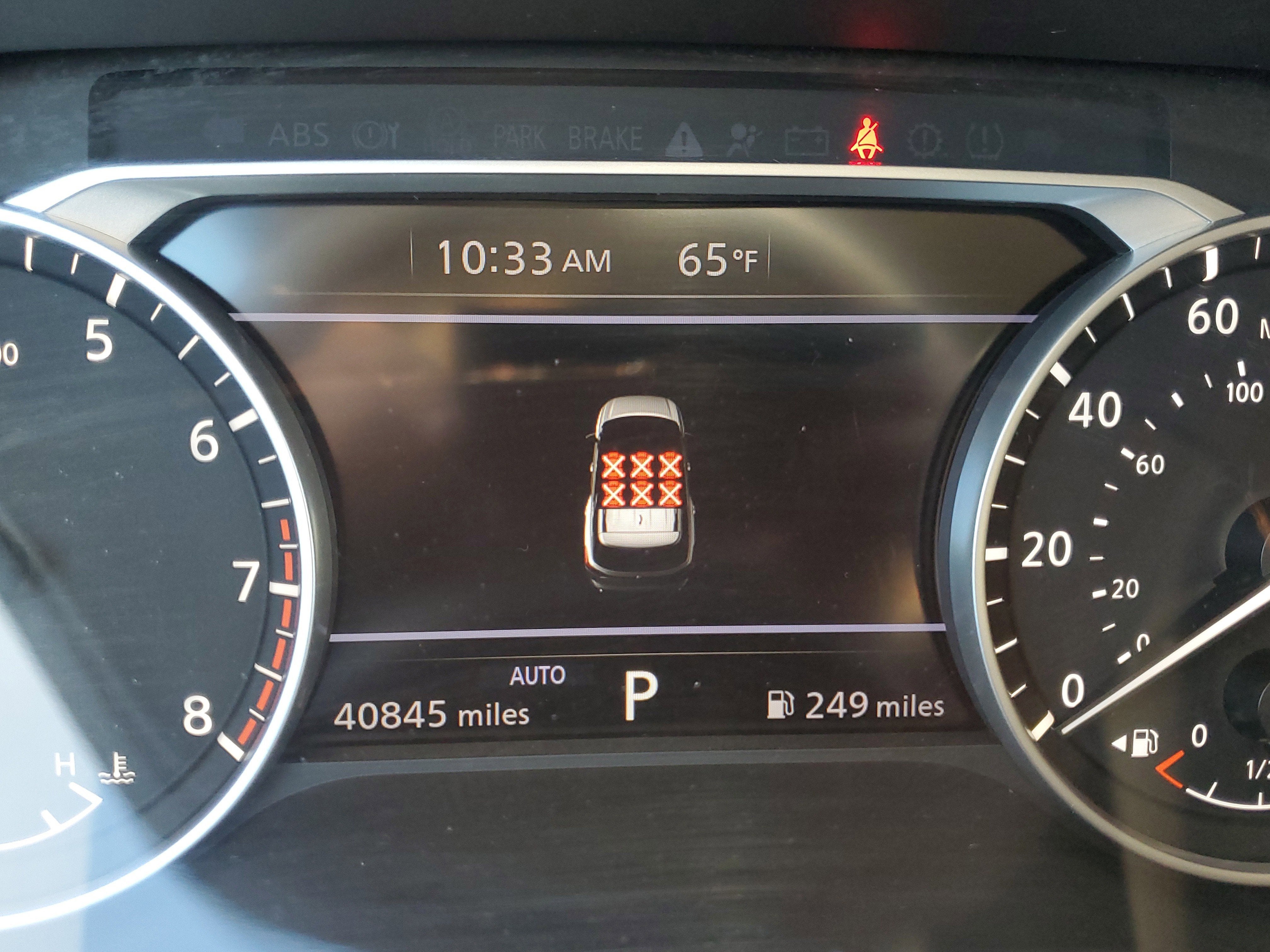 2022 Nissan Pathfinder SV