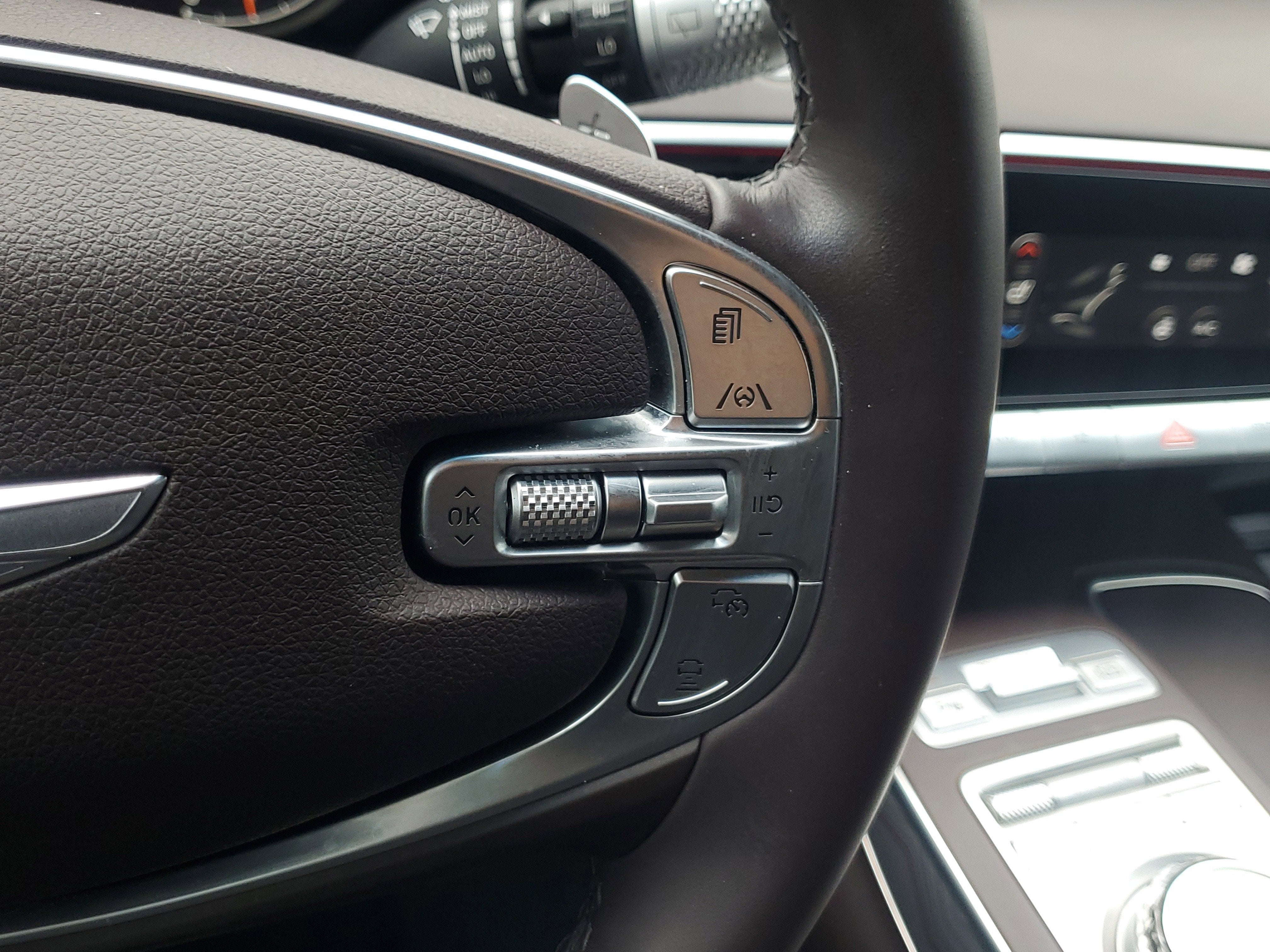 2023 Genesis GV70 2.5T