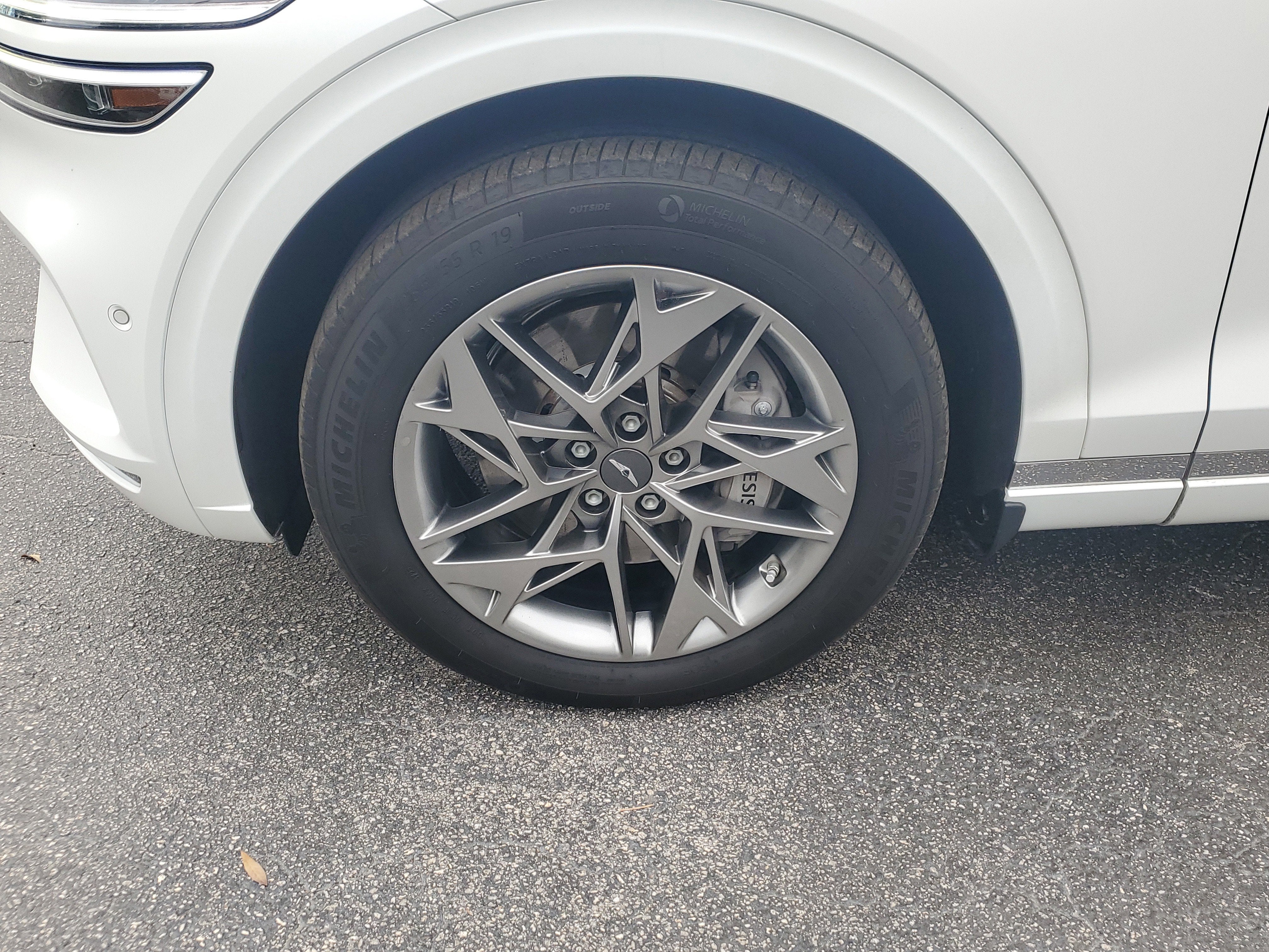 2023 Genesis GV70 2.5T