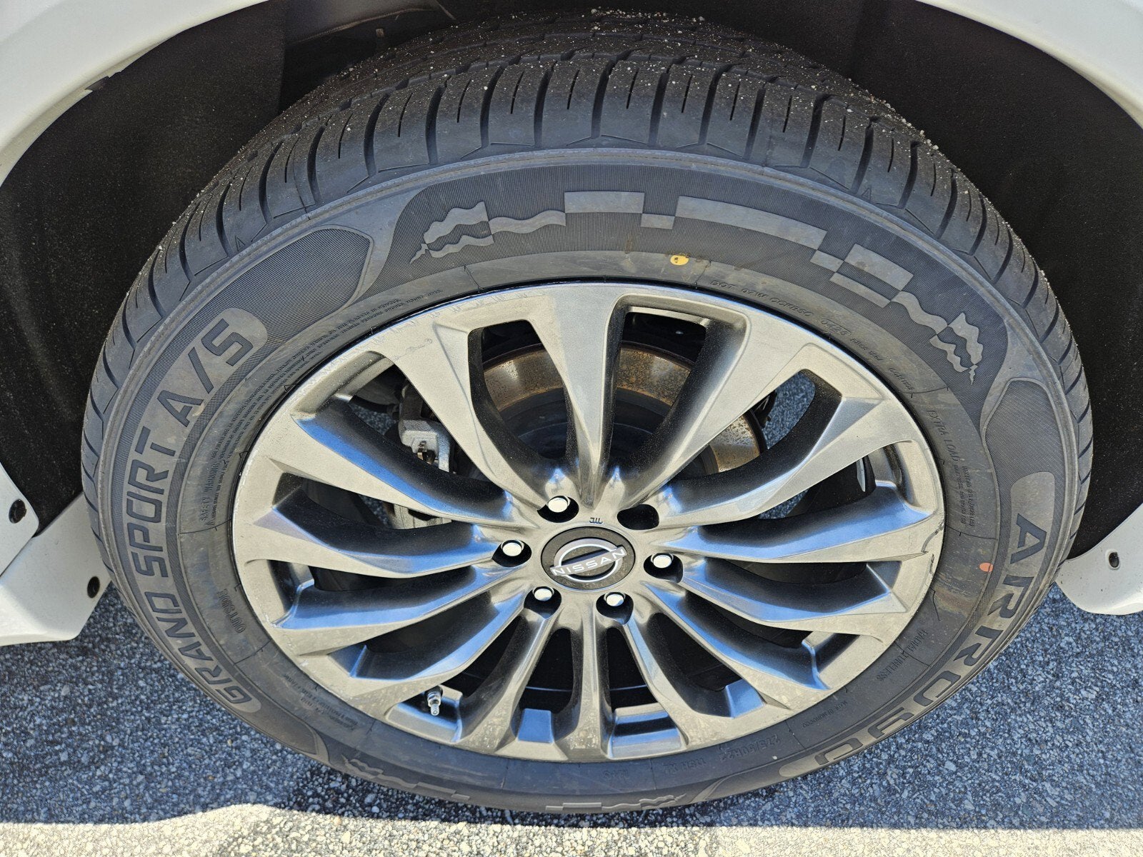 2023 Nissan Armada Platinum