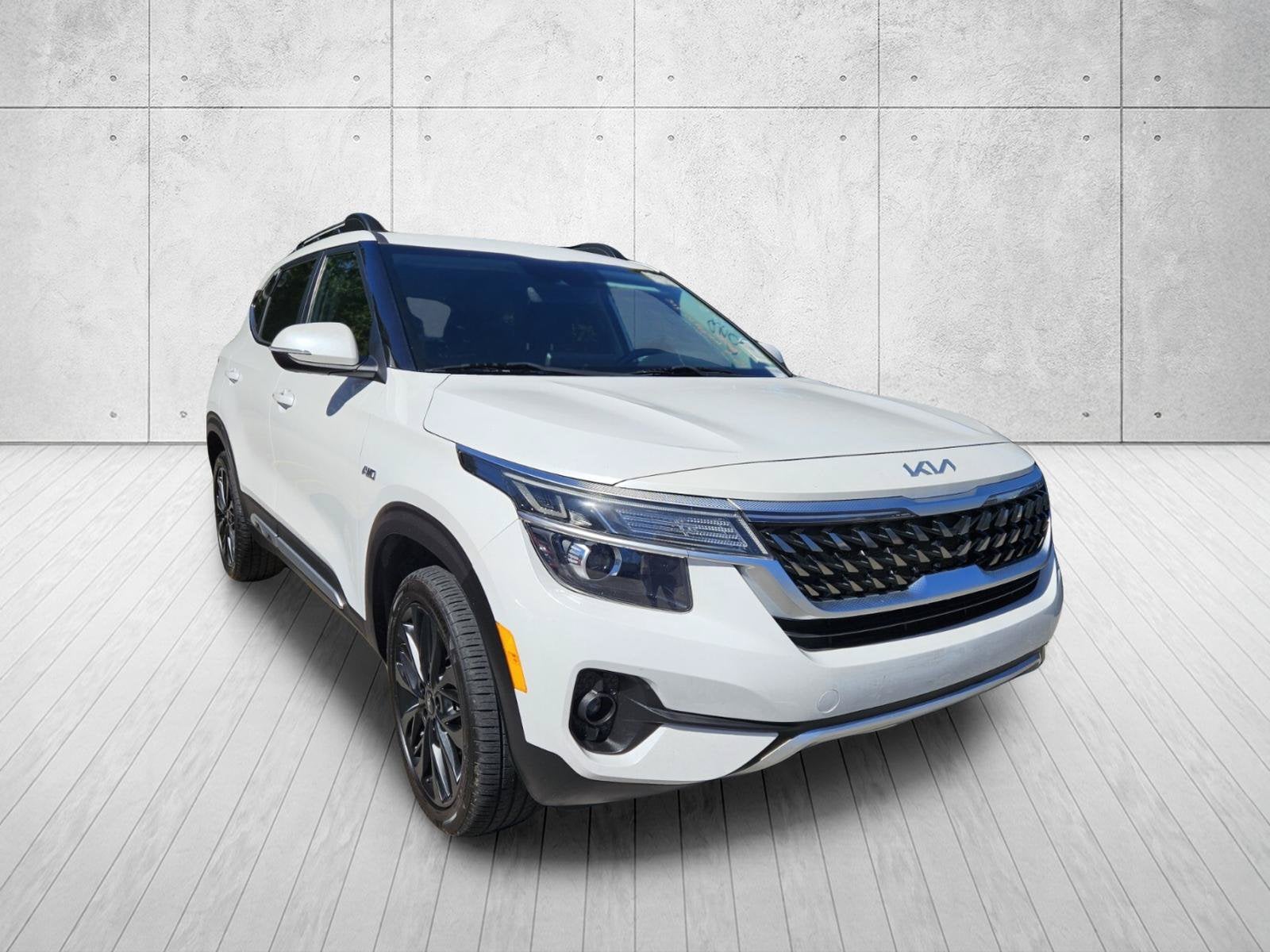 2022 Kia Seltos Nightfall
