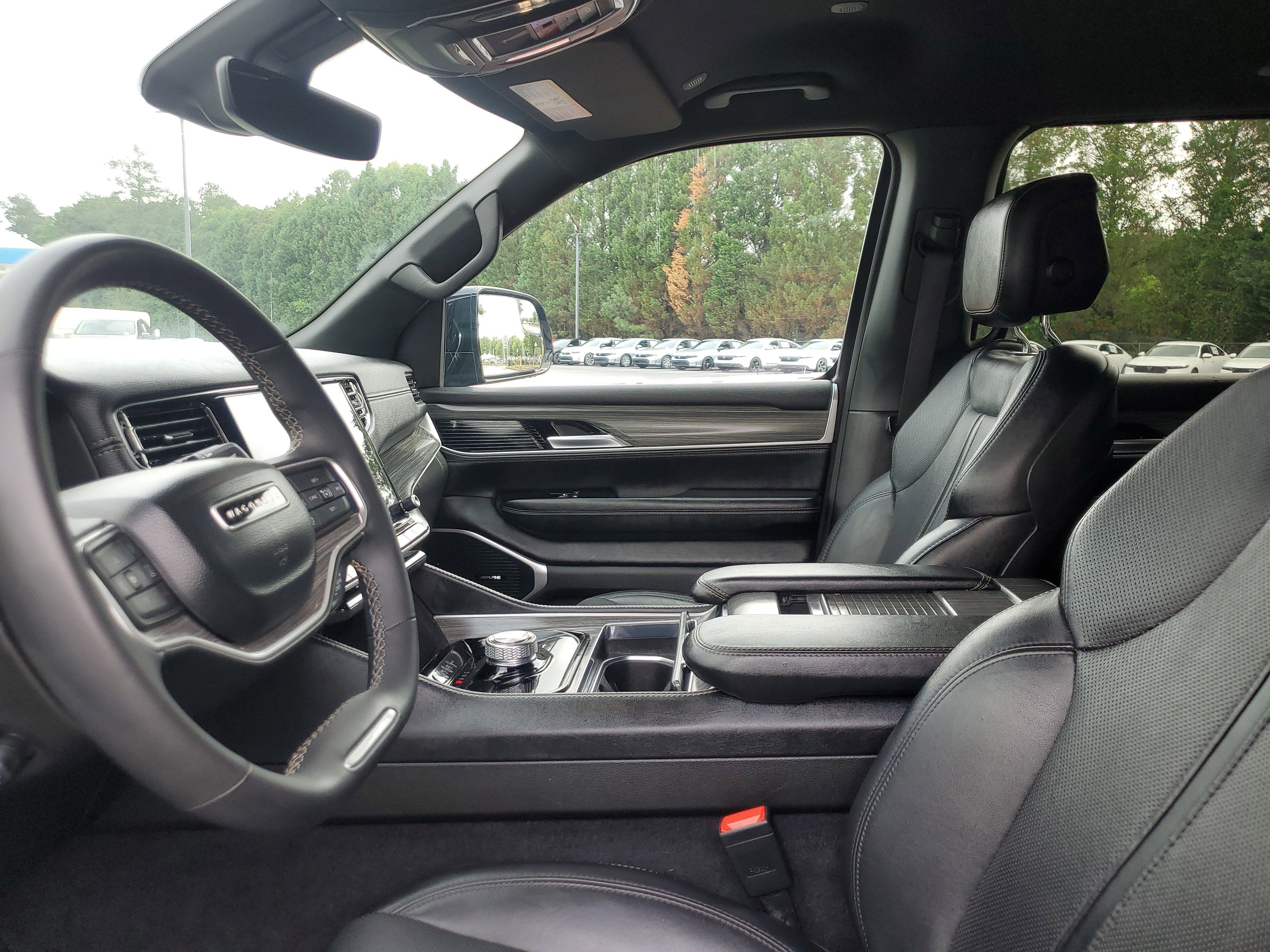 2024 Jeep Wagoneer L Series II