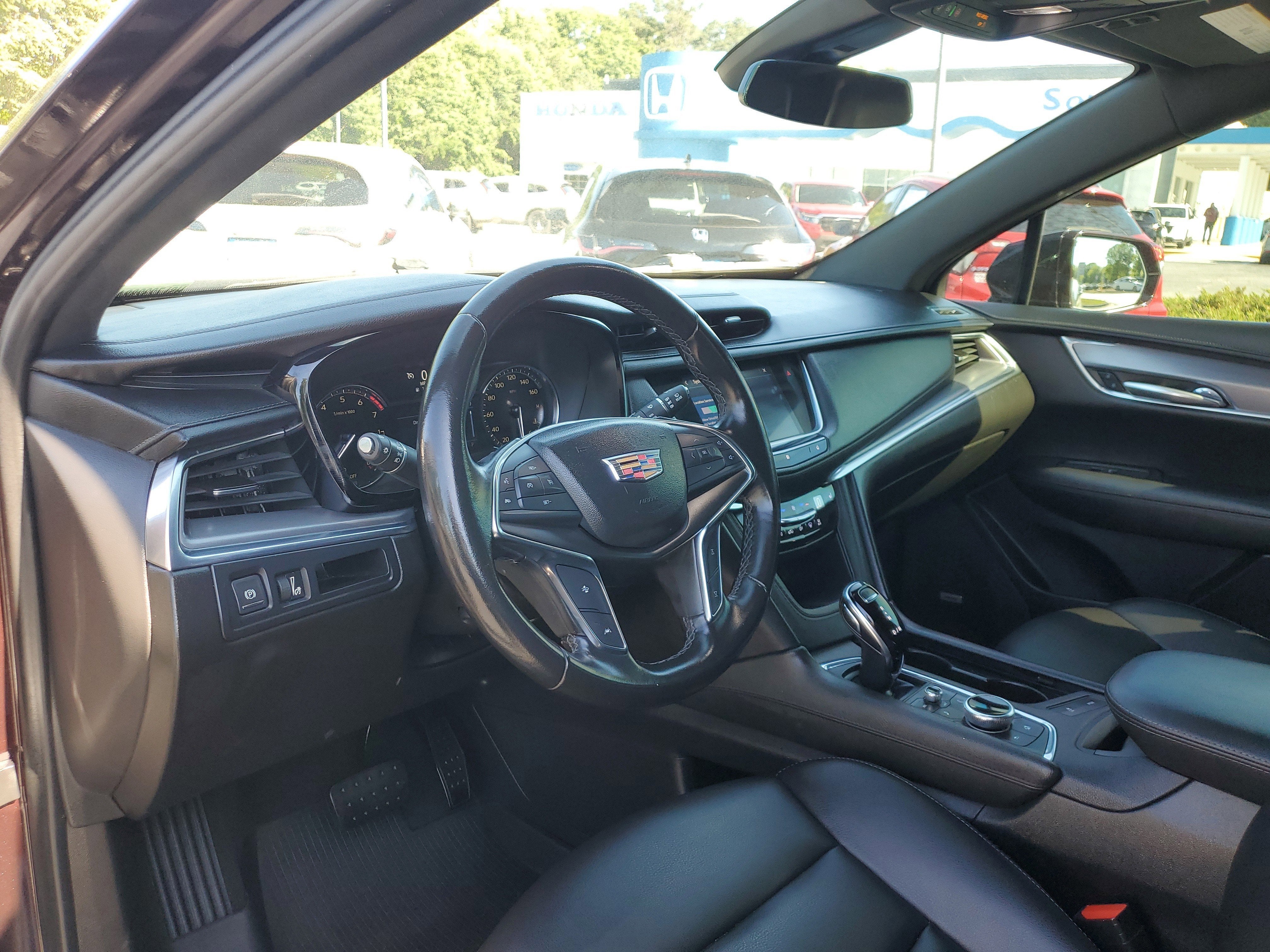 2020 Cadillac XT5 Luxury FWD