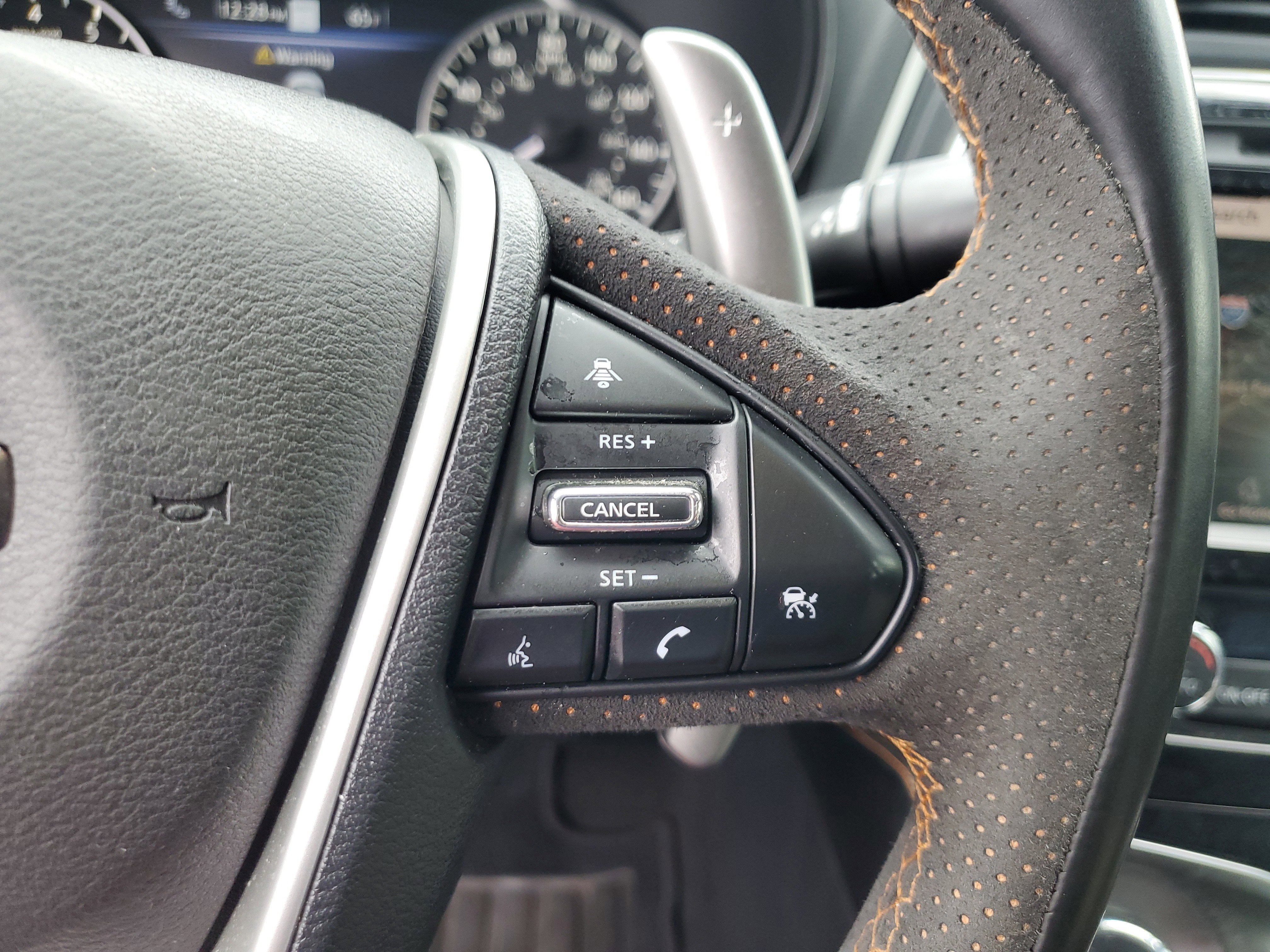 2023 Nissan Maxima SR