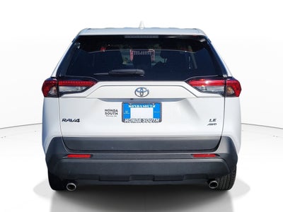 2024 Toyota RAV4 LE