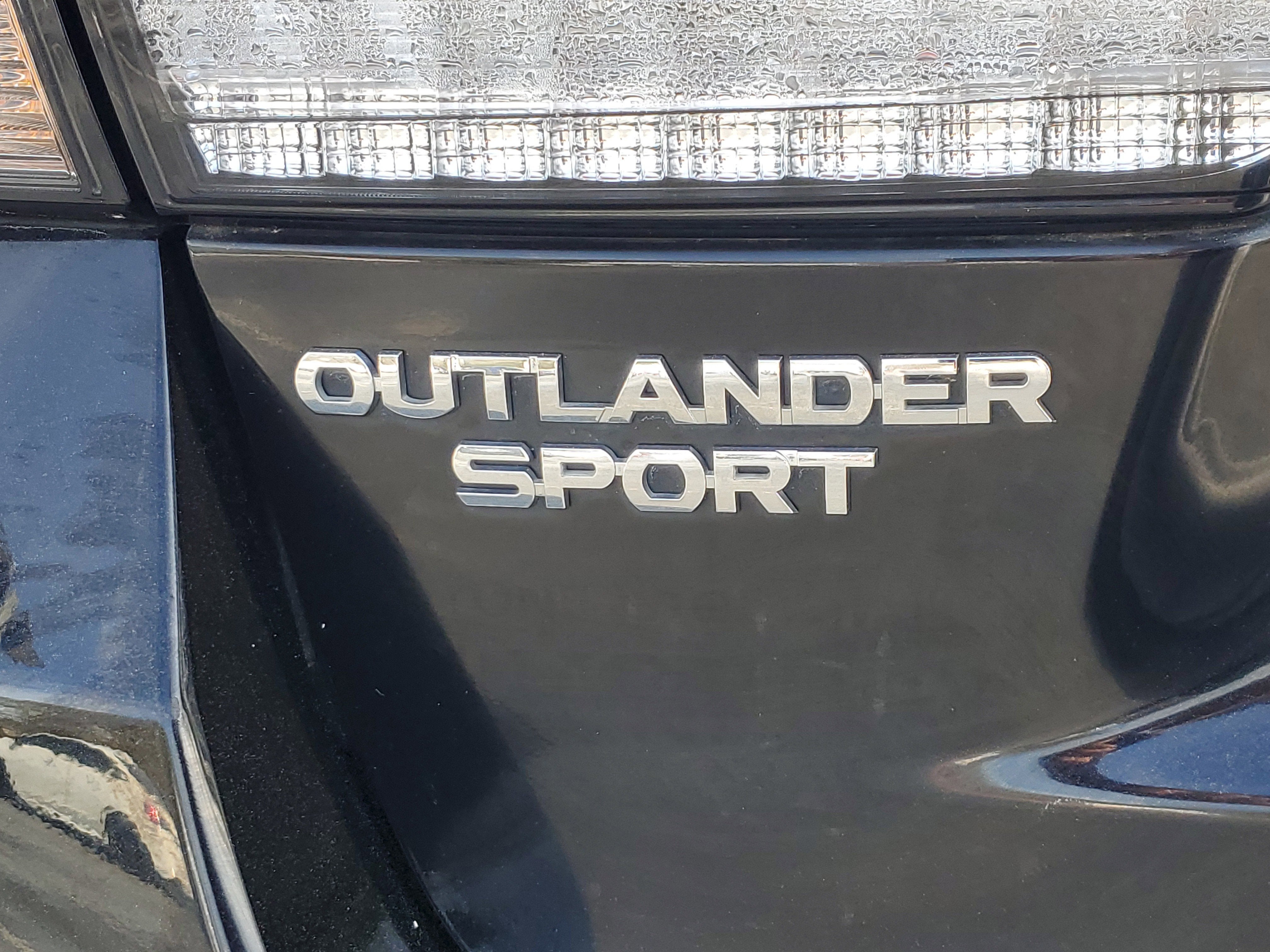2023 Mitsubishi Outlander Sport Base