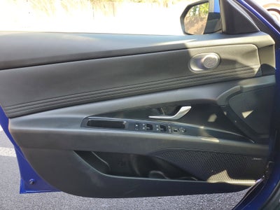 2025 Hyundai Elantra Limited