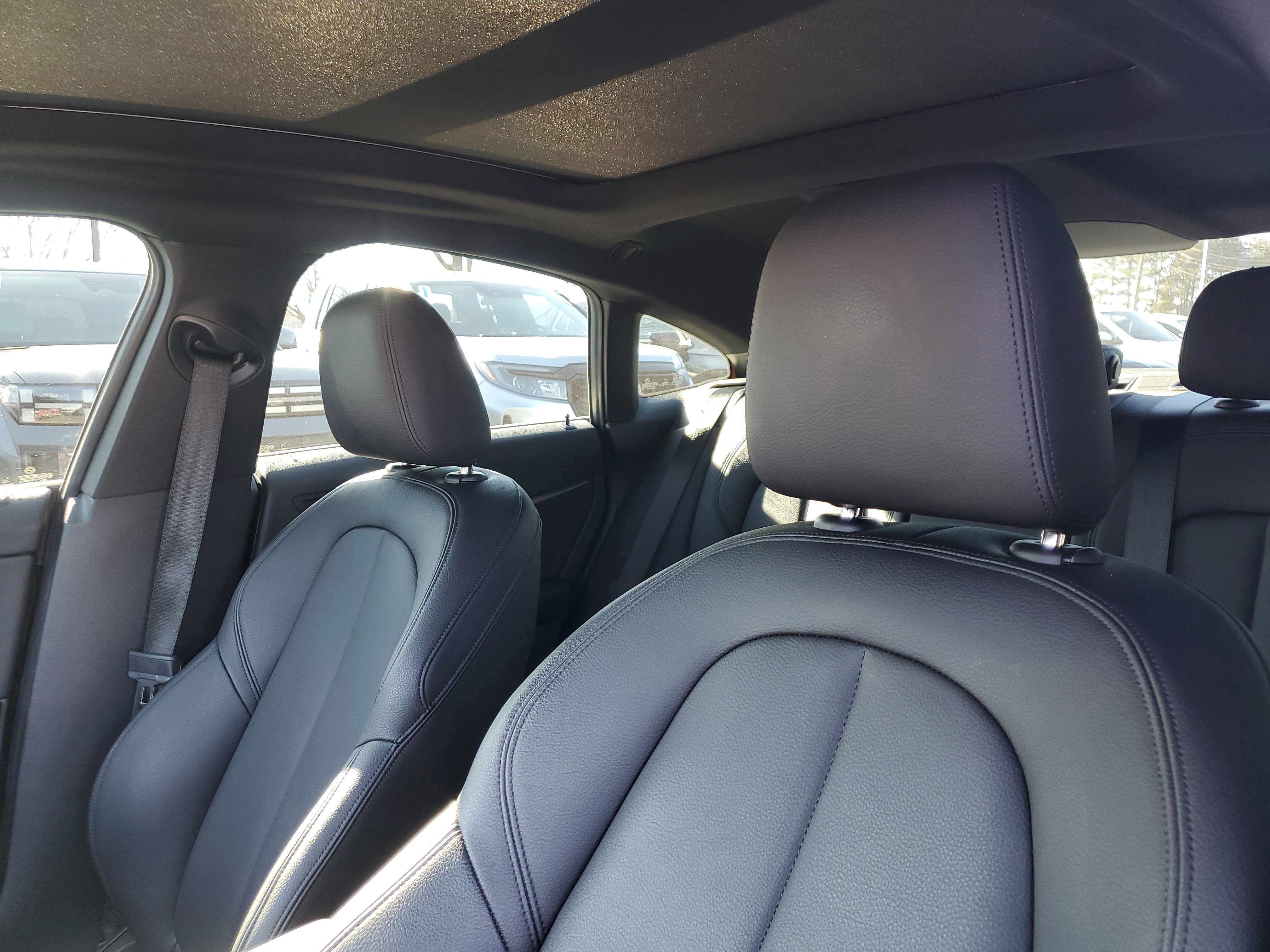 2021 BMW 2 Series 228i xDrive