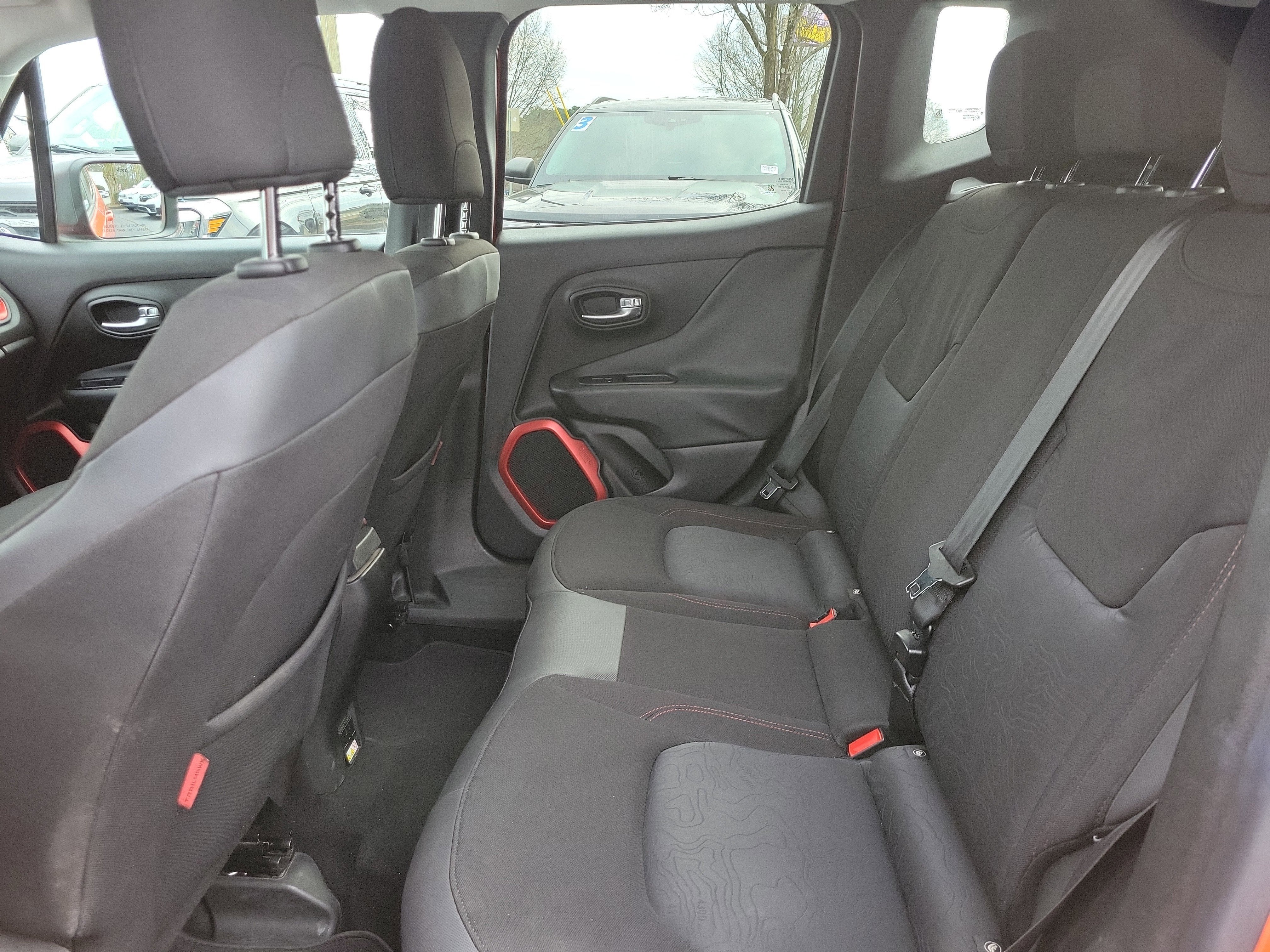 2015 Jeep Renegade Trailhawk