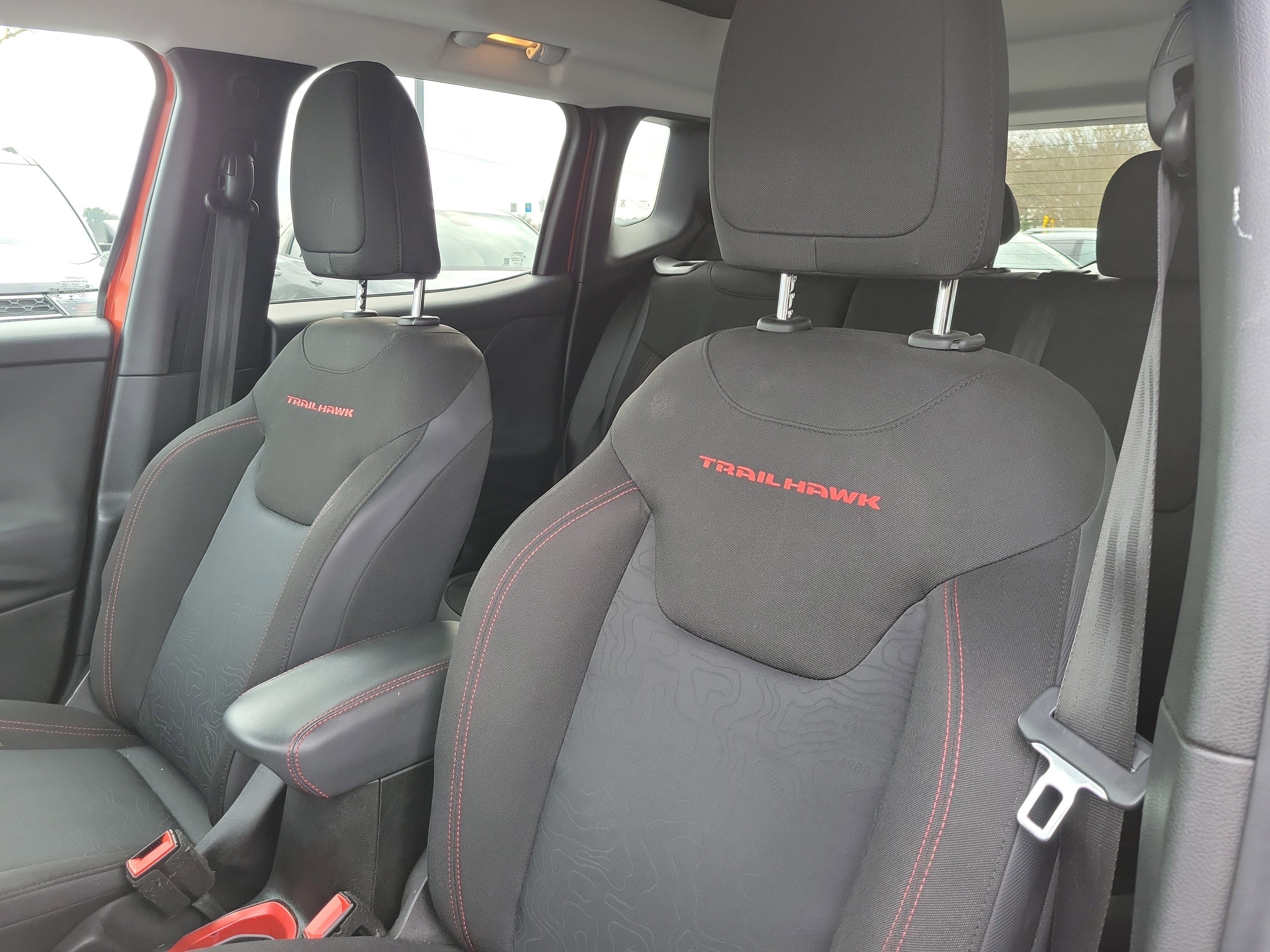 2015 Jeep Renegade Trailhawk