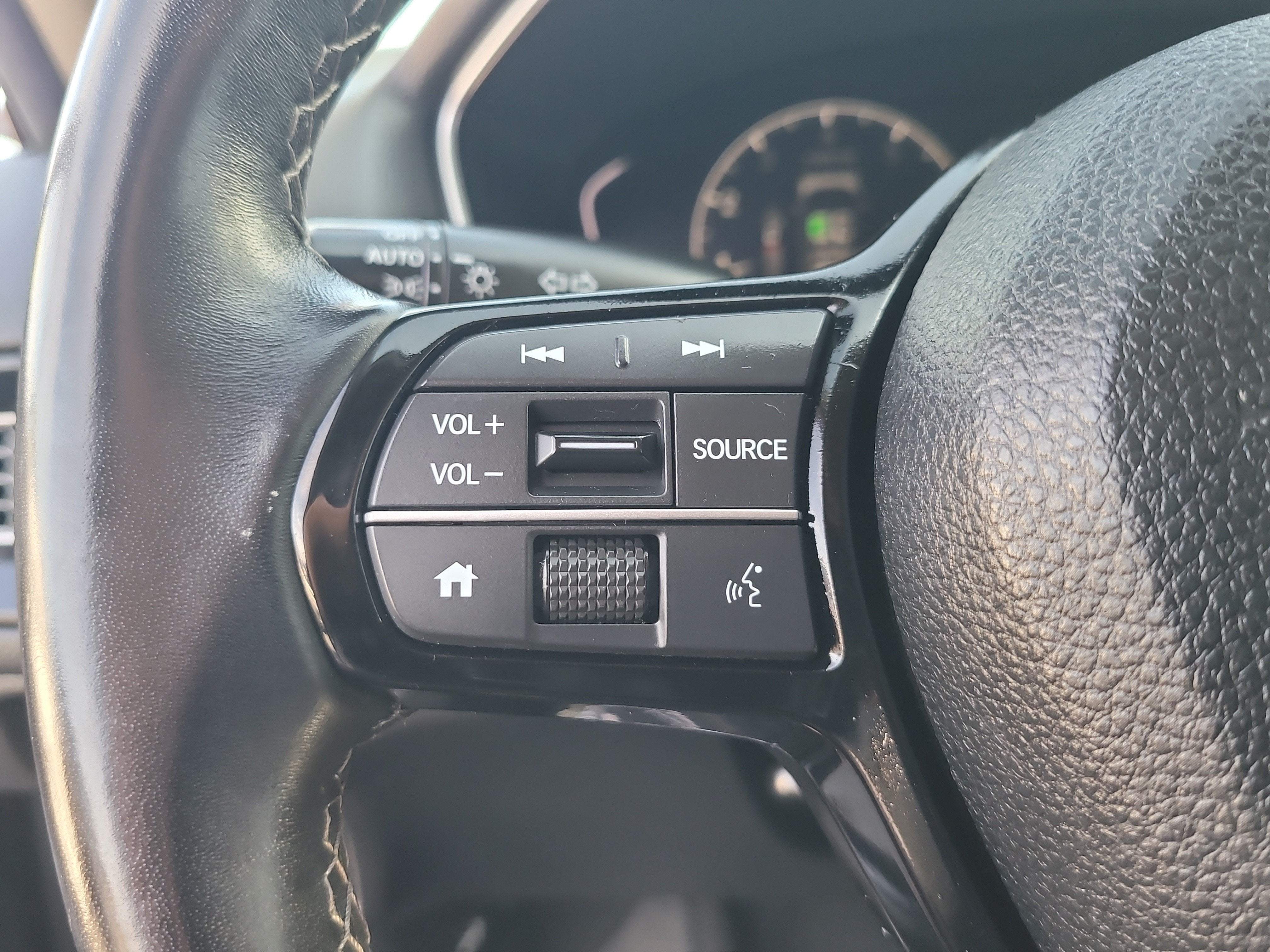 2024 Honda Civic Hatchback EX-L