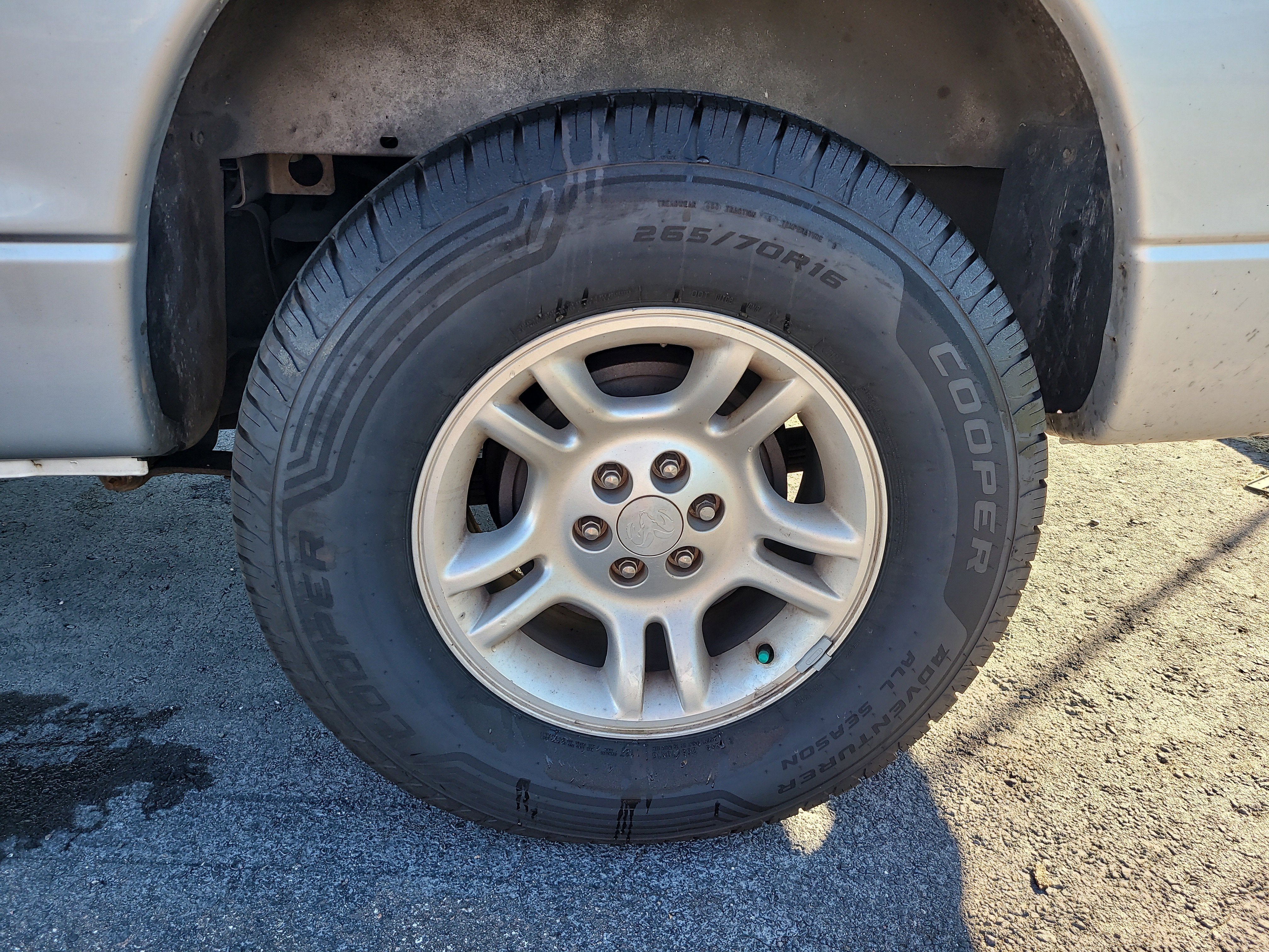 2001 Dodge Dakota Sport