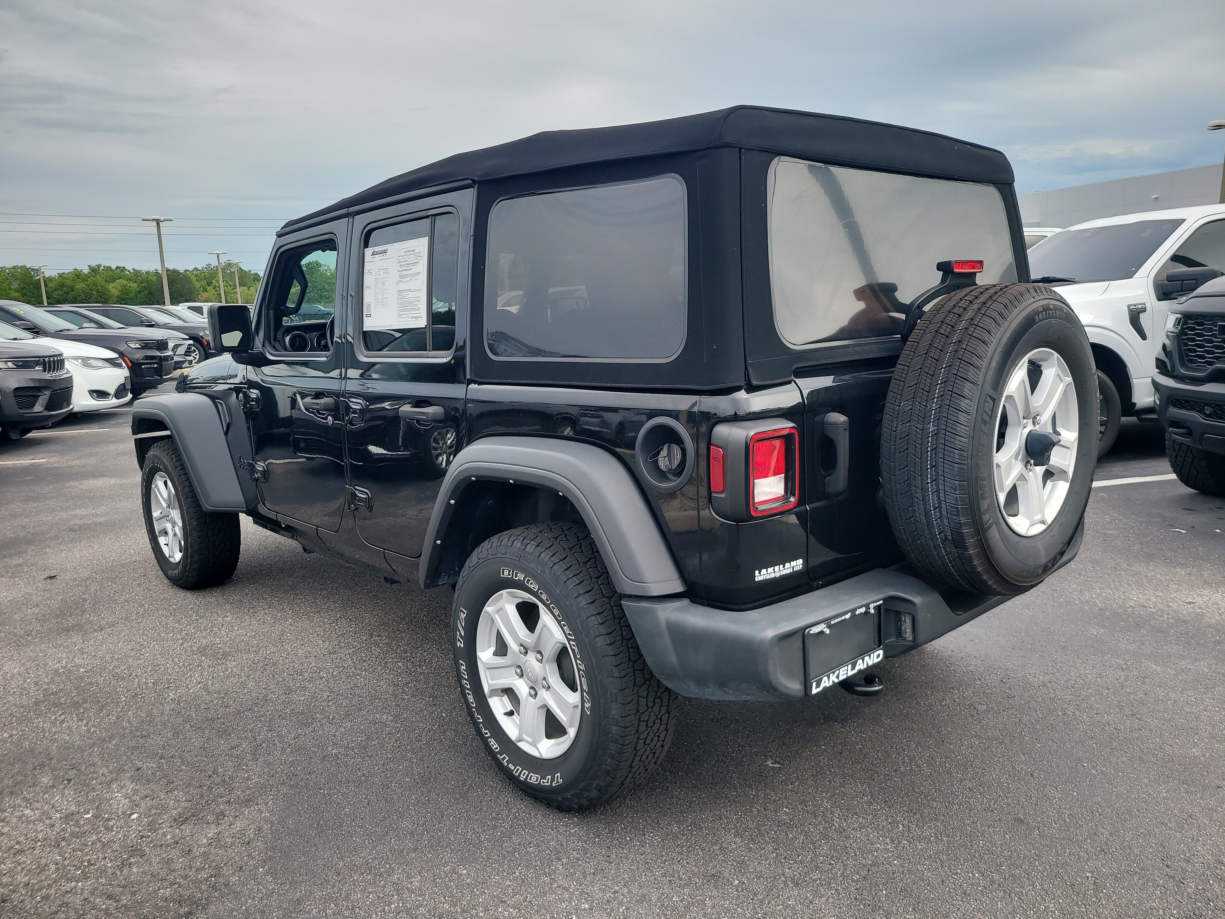 2022 Jeep Wrangler Unlimited Sport S