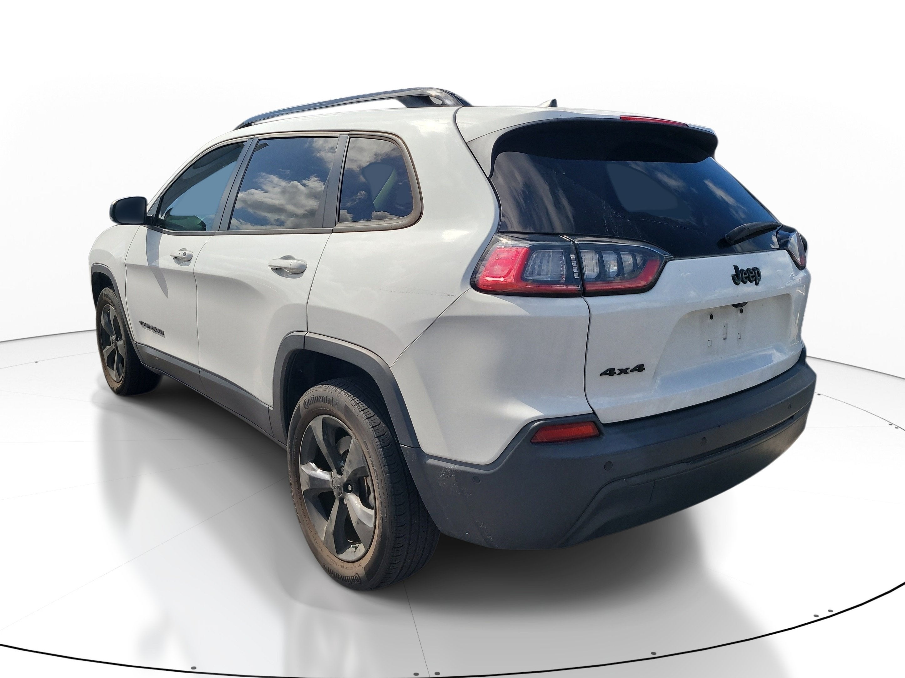 2023 Jeep Cherokee Altitude Lux