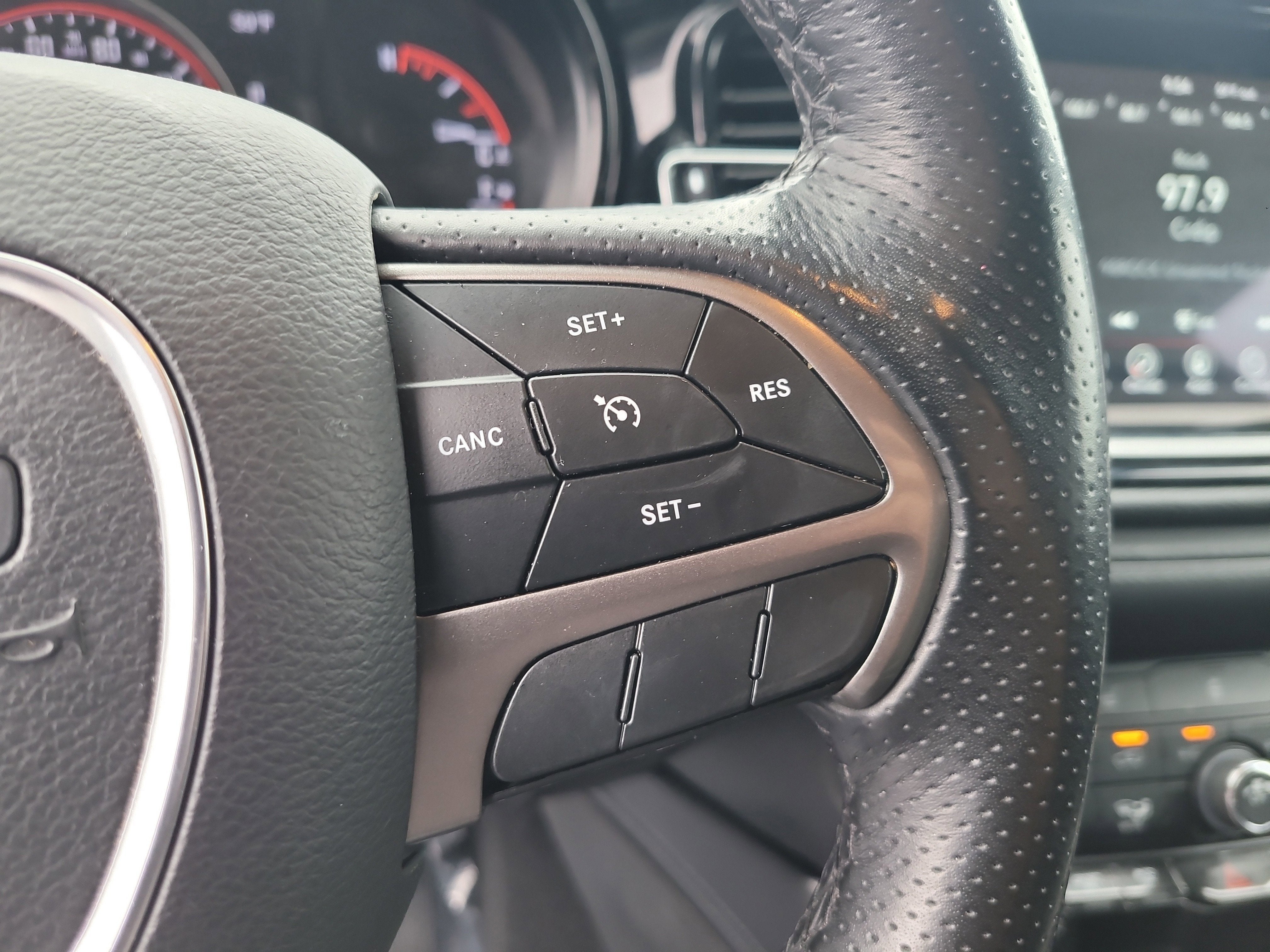 2023 Dodge Durango SXT