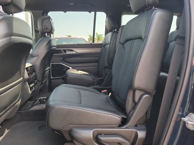 2026 Jeep Grand Wagoneer Limited Reserve