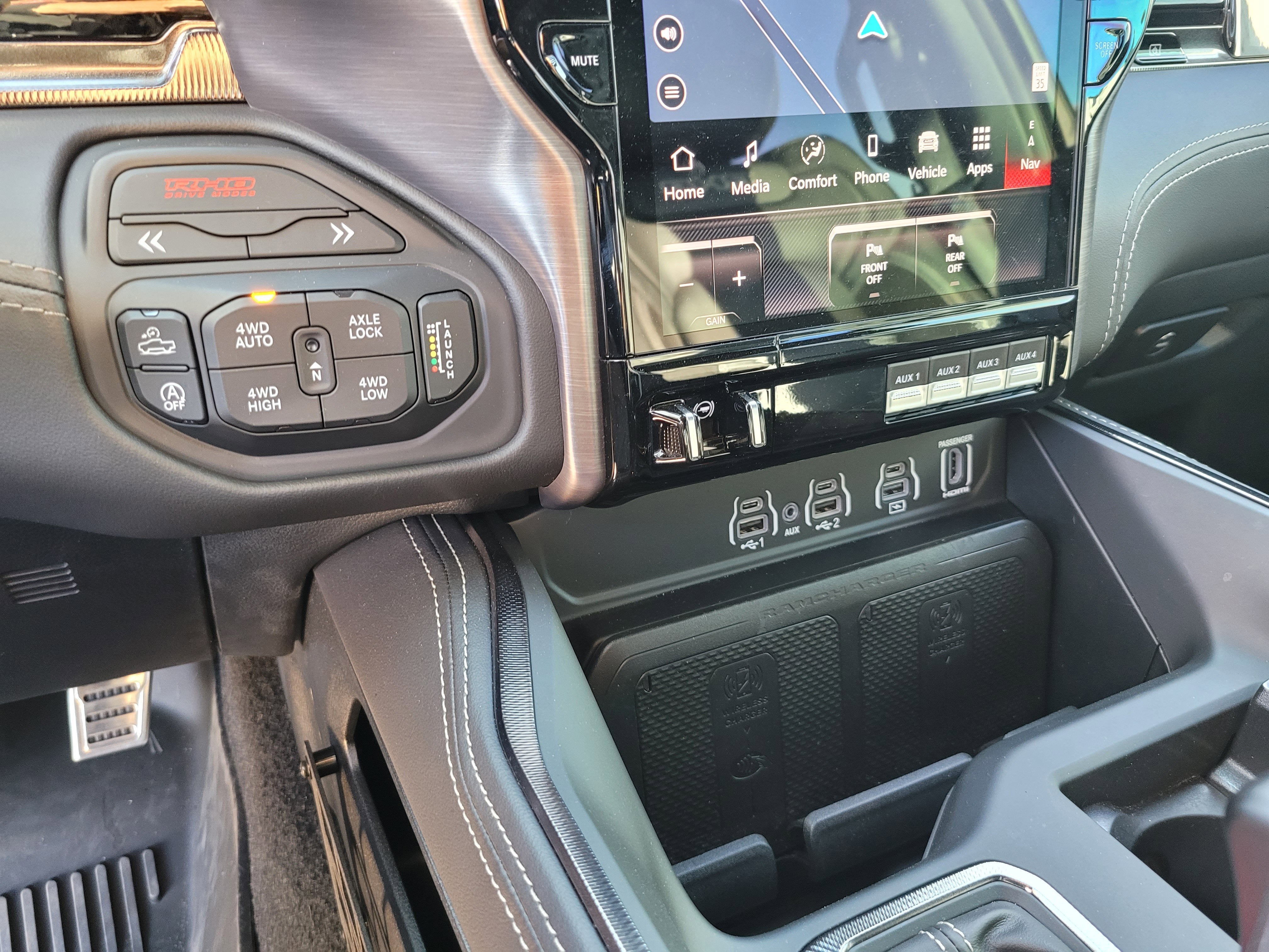2025 RAM 1500 RHO