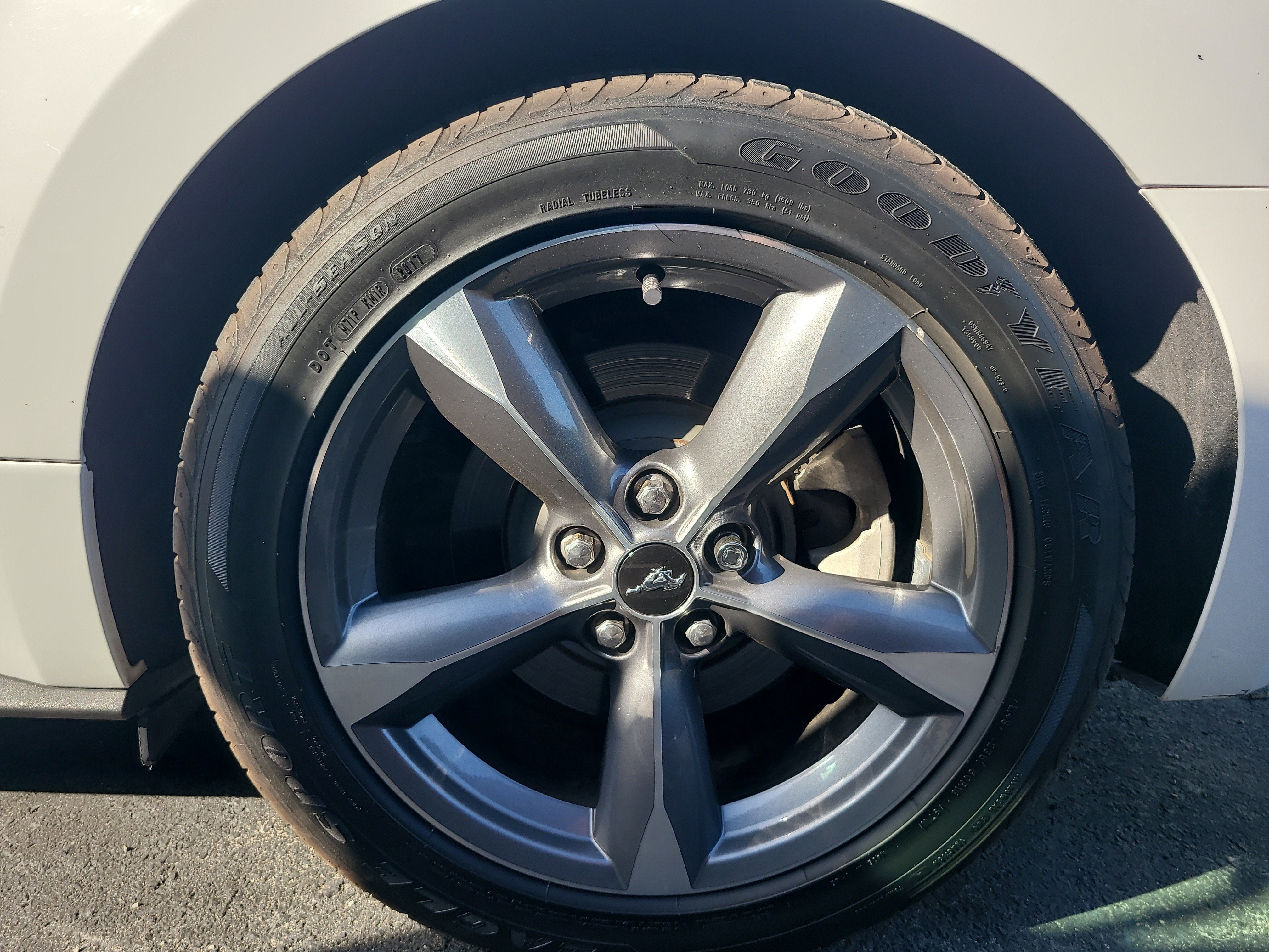 2015 Ford Mustang V6