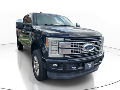 2017 Ford Super Duty F-350 SRW Platinum