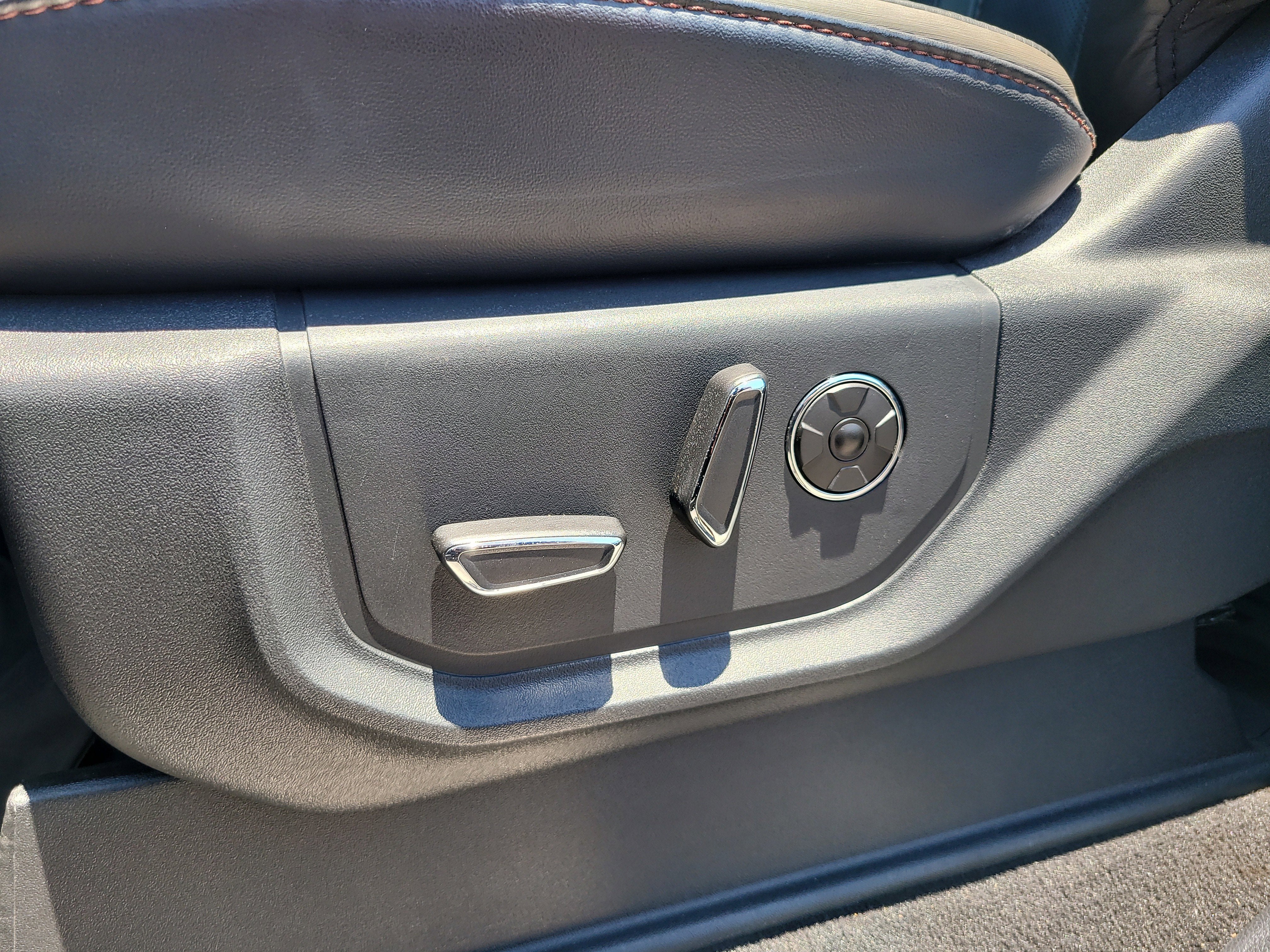 2022 Ford Super Duty F-350 SRW Platinum
