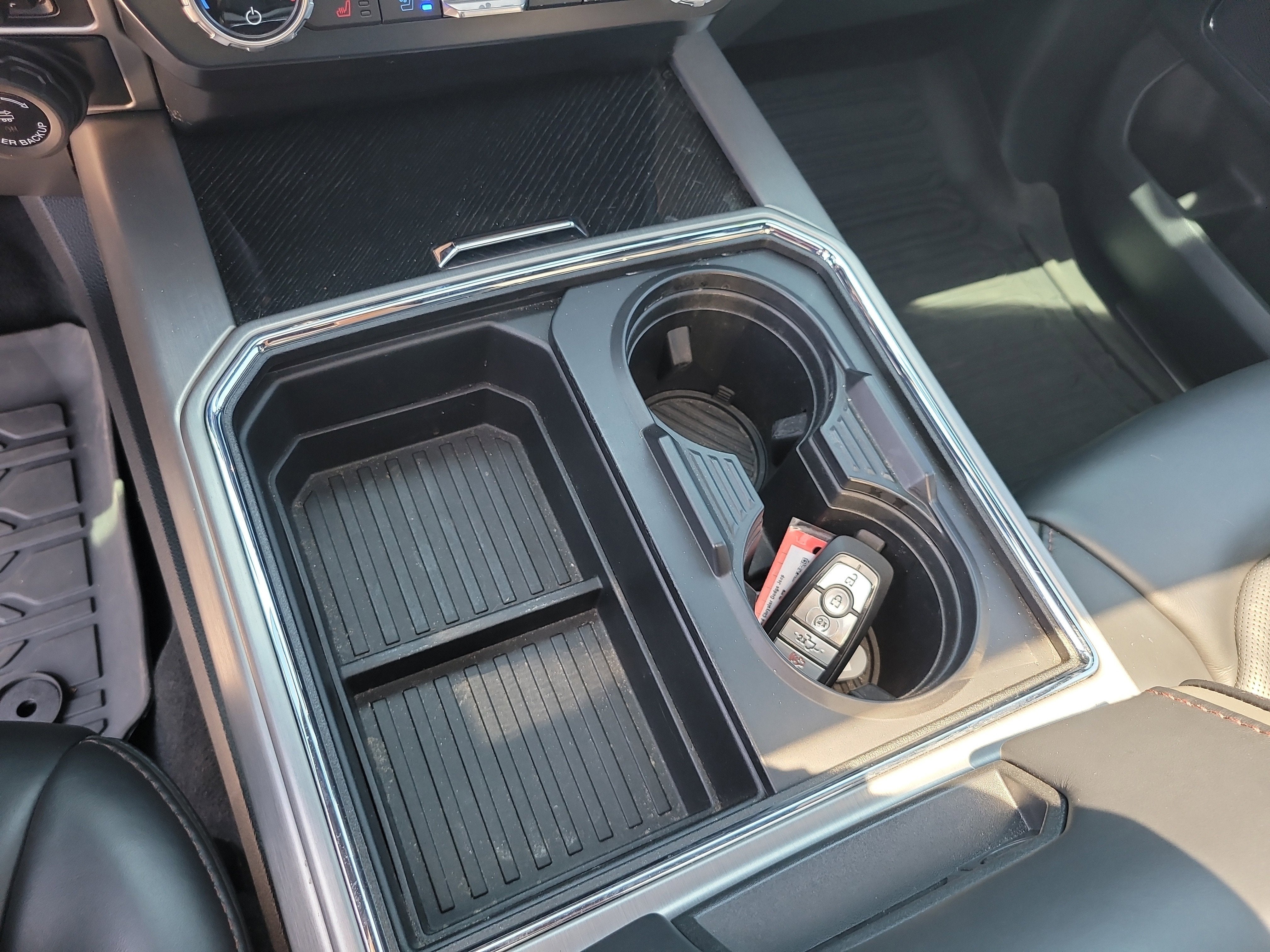 2022 Ford Super Duty F-350 SRW Platinum