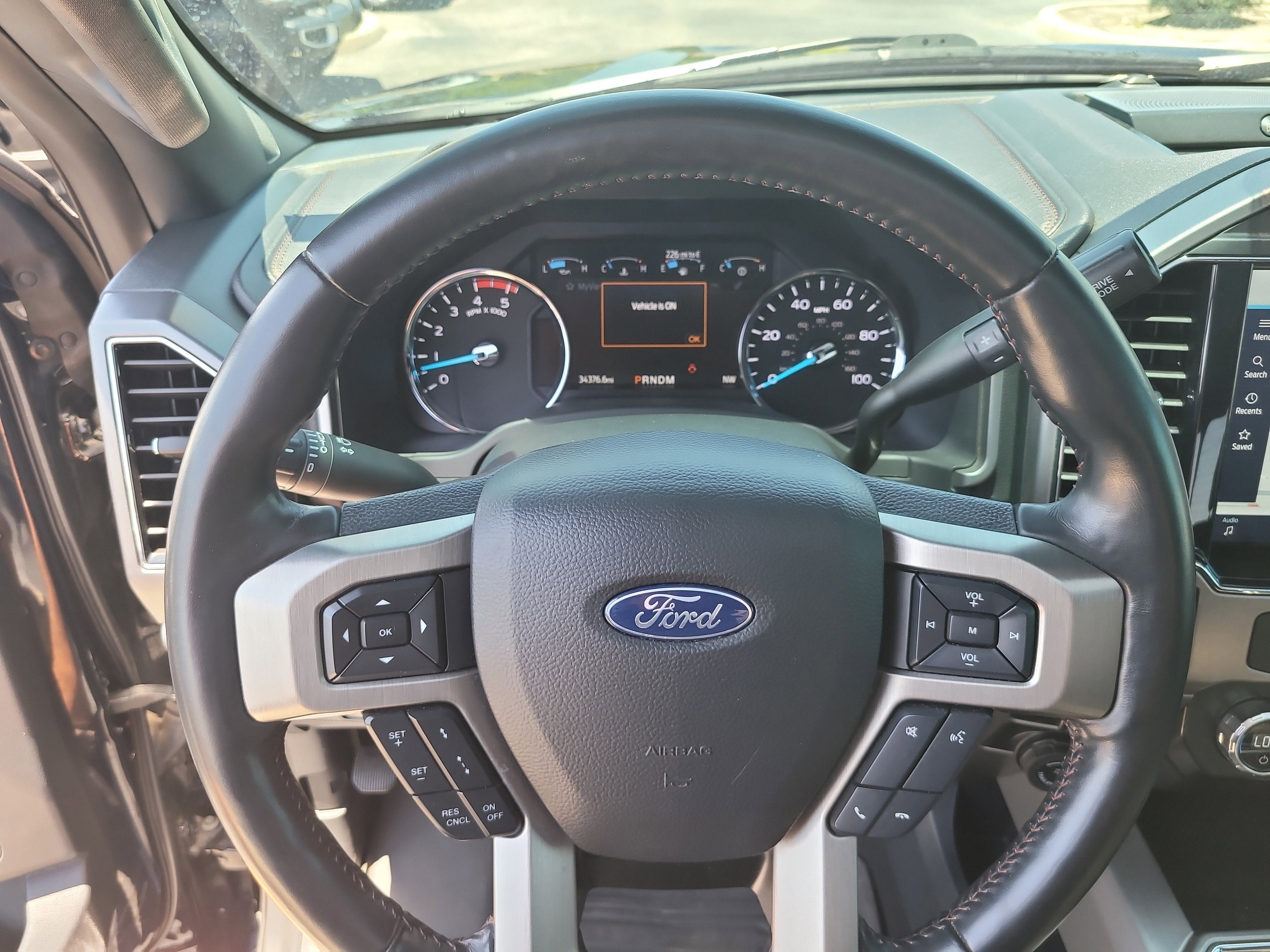 2022 Ford Super Duty F-350 SRW Platinum