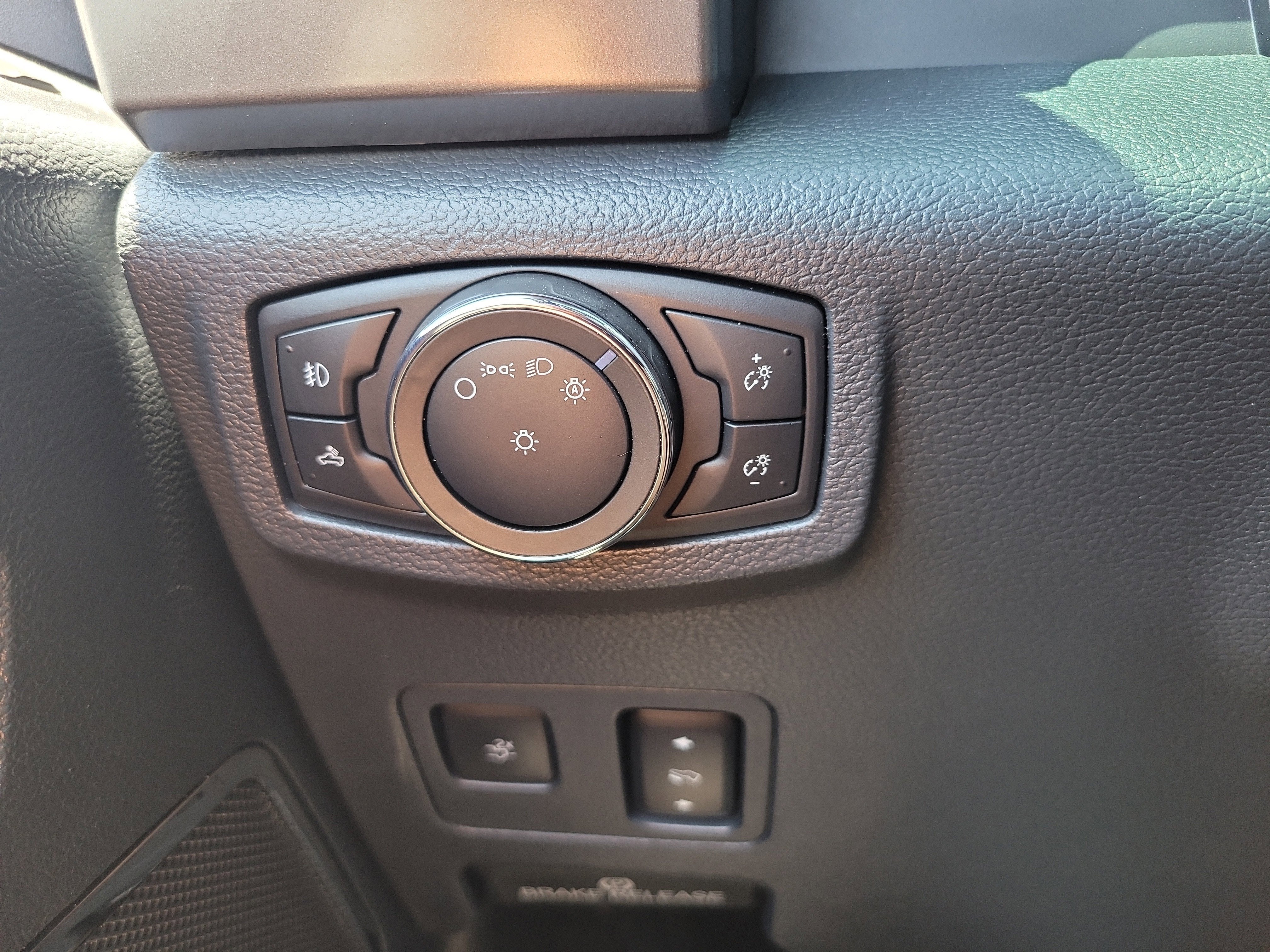 2022 Ford Super Duty F-350 SRW Platinum