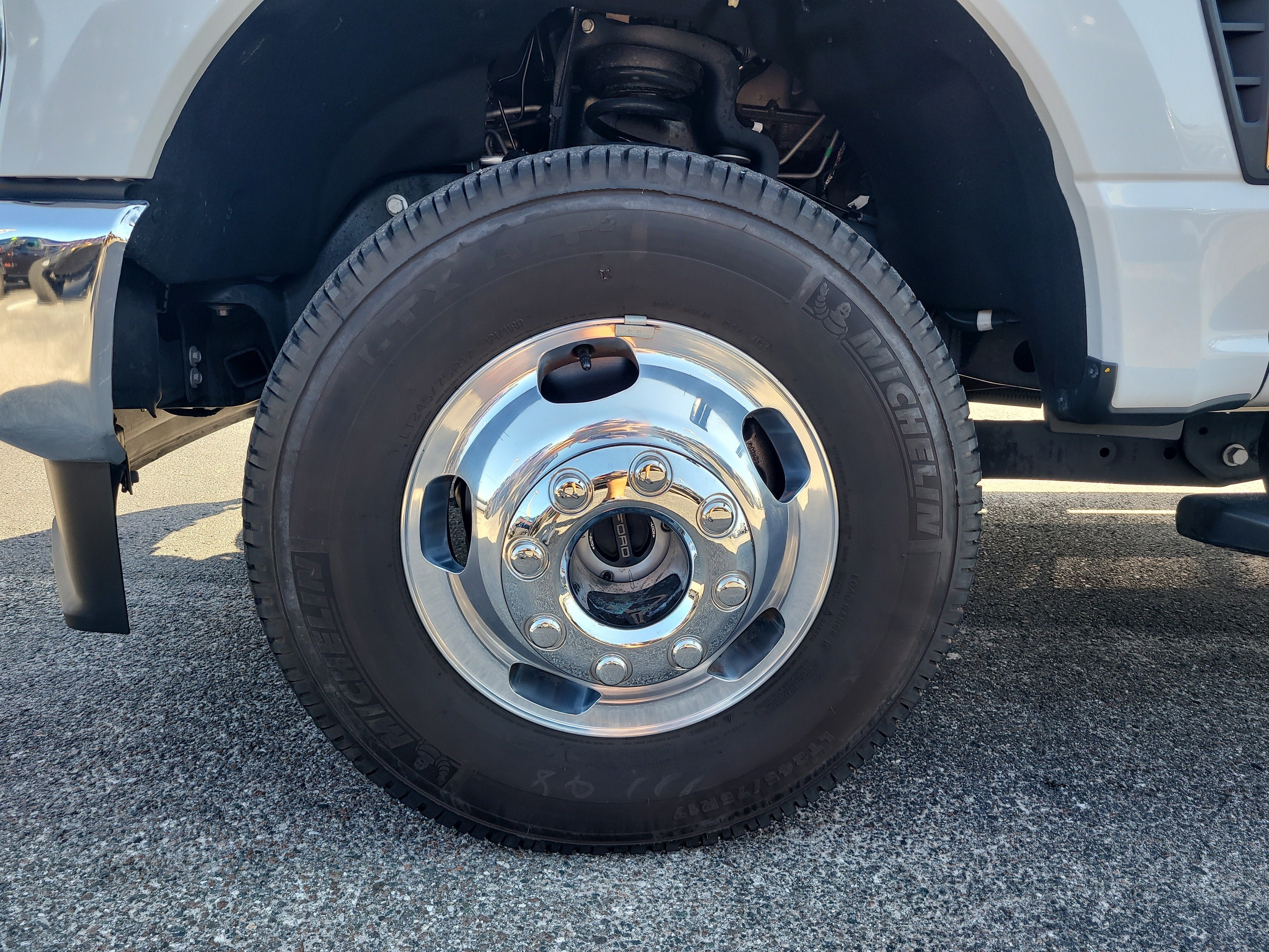 2024 Ford Super Duty F-350 DRW XLT