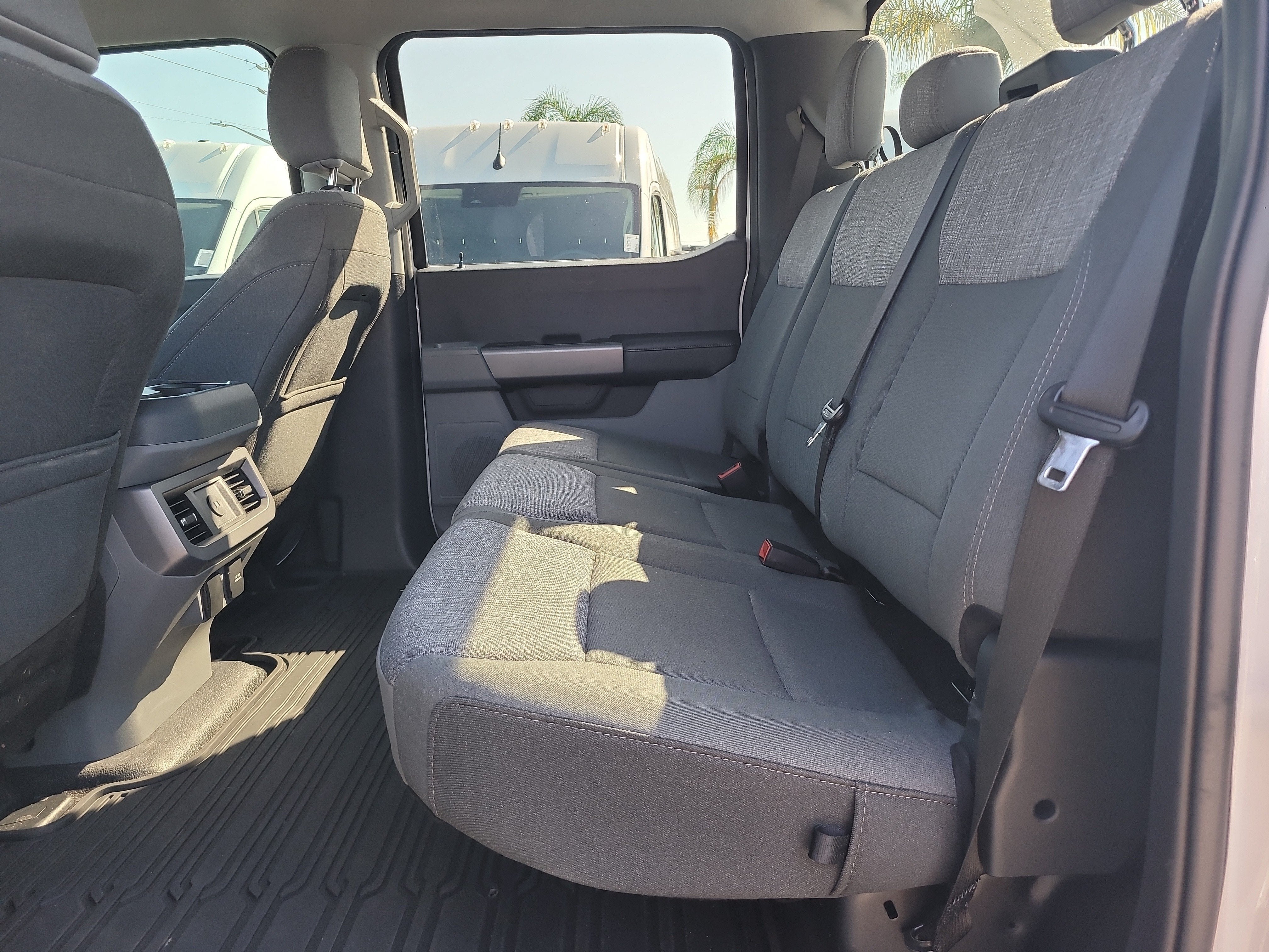2024 Ford Super Duty F-350 DRW XLT