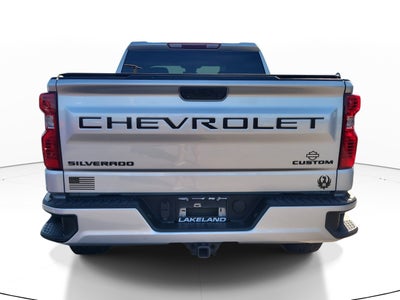 2022 Chevrolet Silverado 1500 Custom