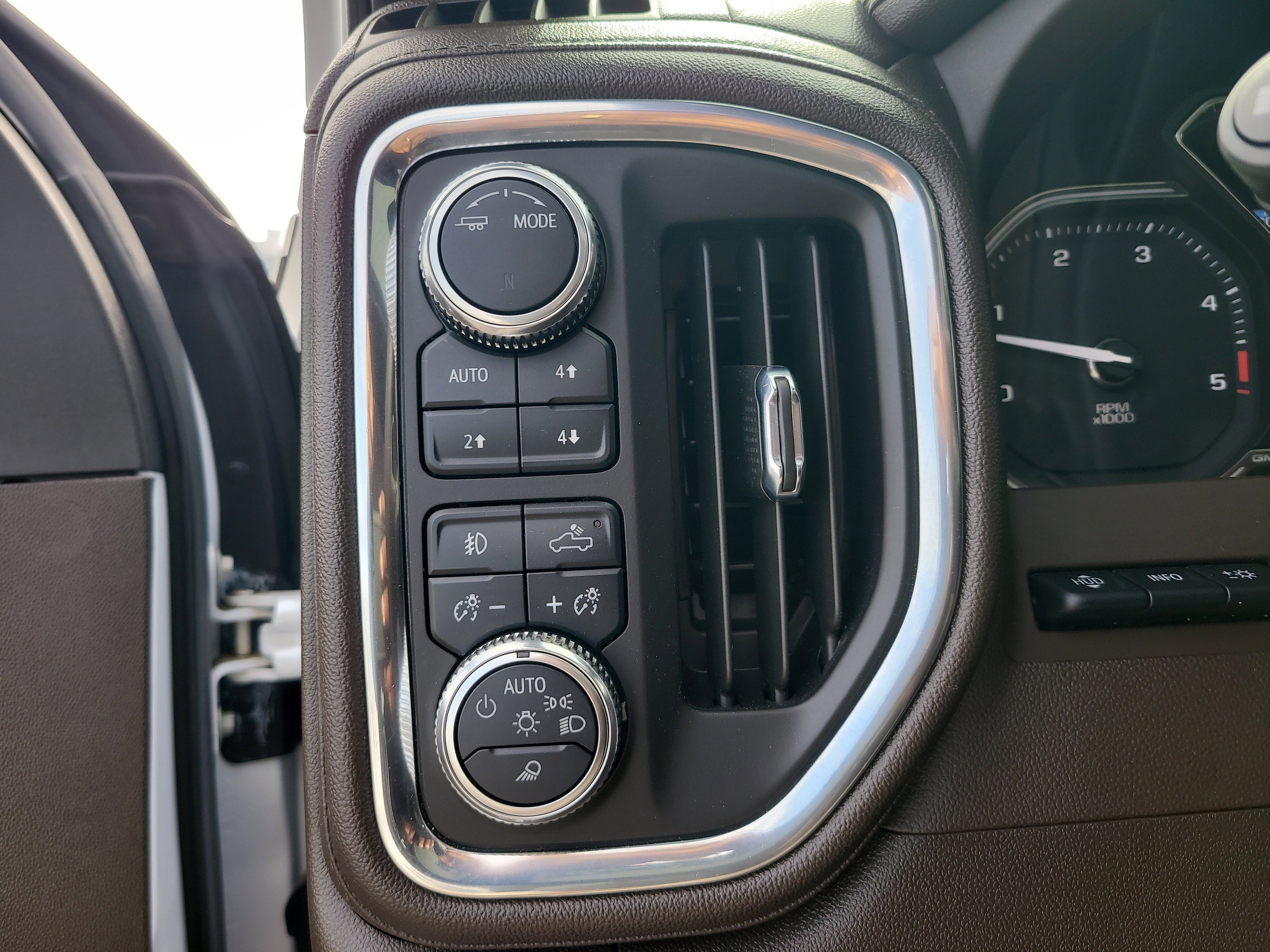 2022 GMC Sierra 3500HD Denali