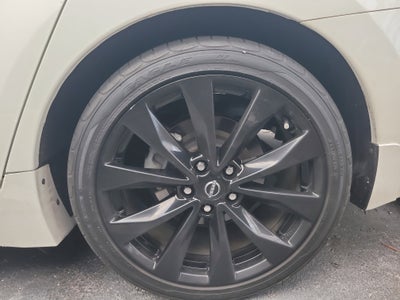 2023 Nissan Maxima SR