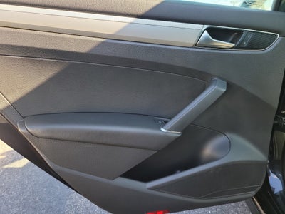 2017 Volkswagen Passat 1.8T S