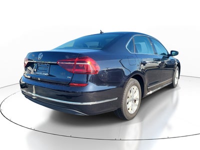 2017 Volkswagen Passat 1.8T S