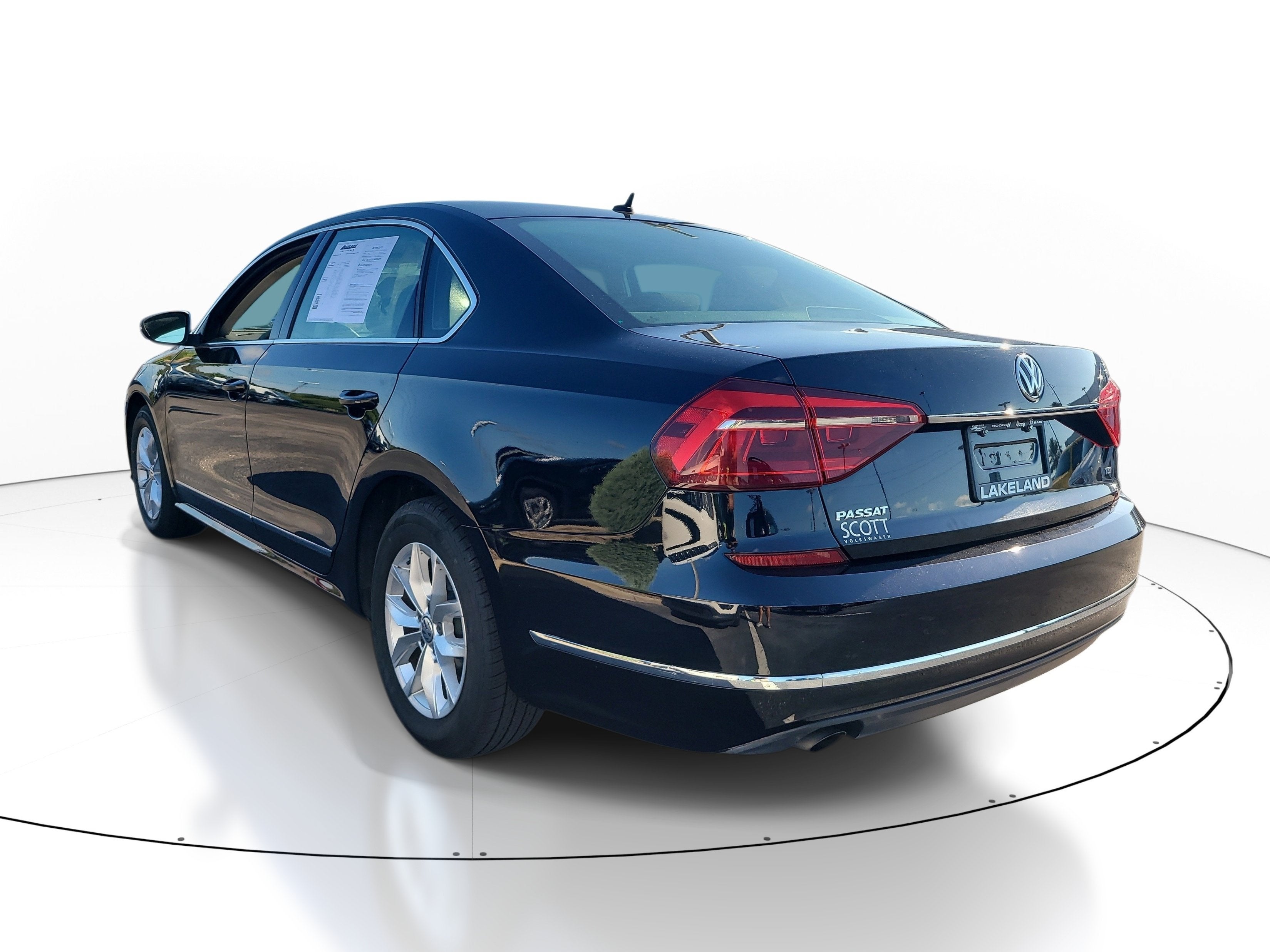 2017 Volkswagen Passat 1.8T S