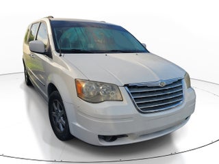 2010 Chrysler Town &amp; Country Touring