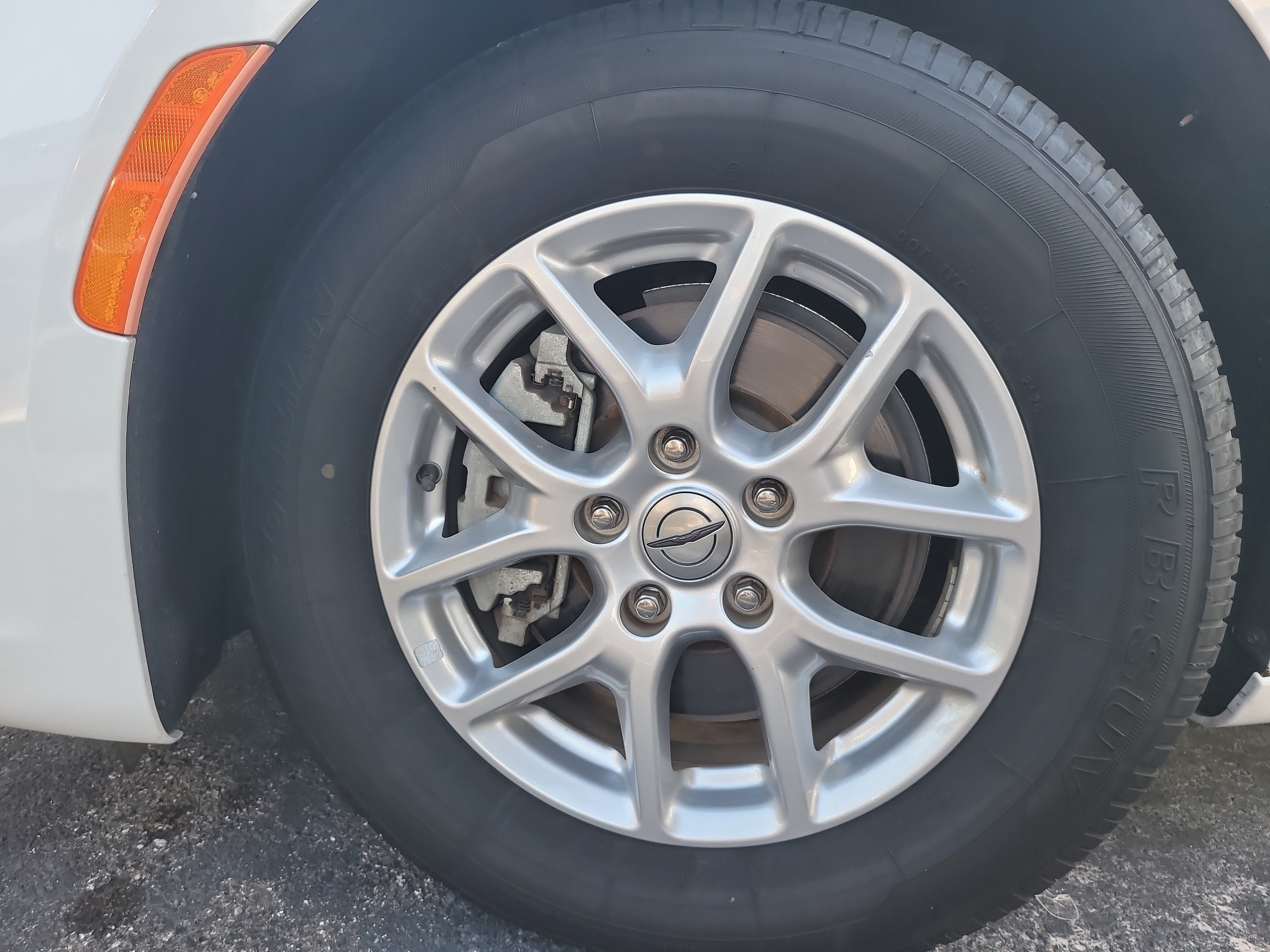 2023 Chrysler Pacifica Touring L