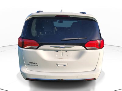 2020 Chrysler Pacifica Touring L Plus