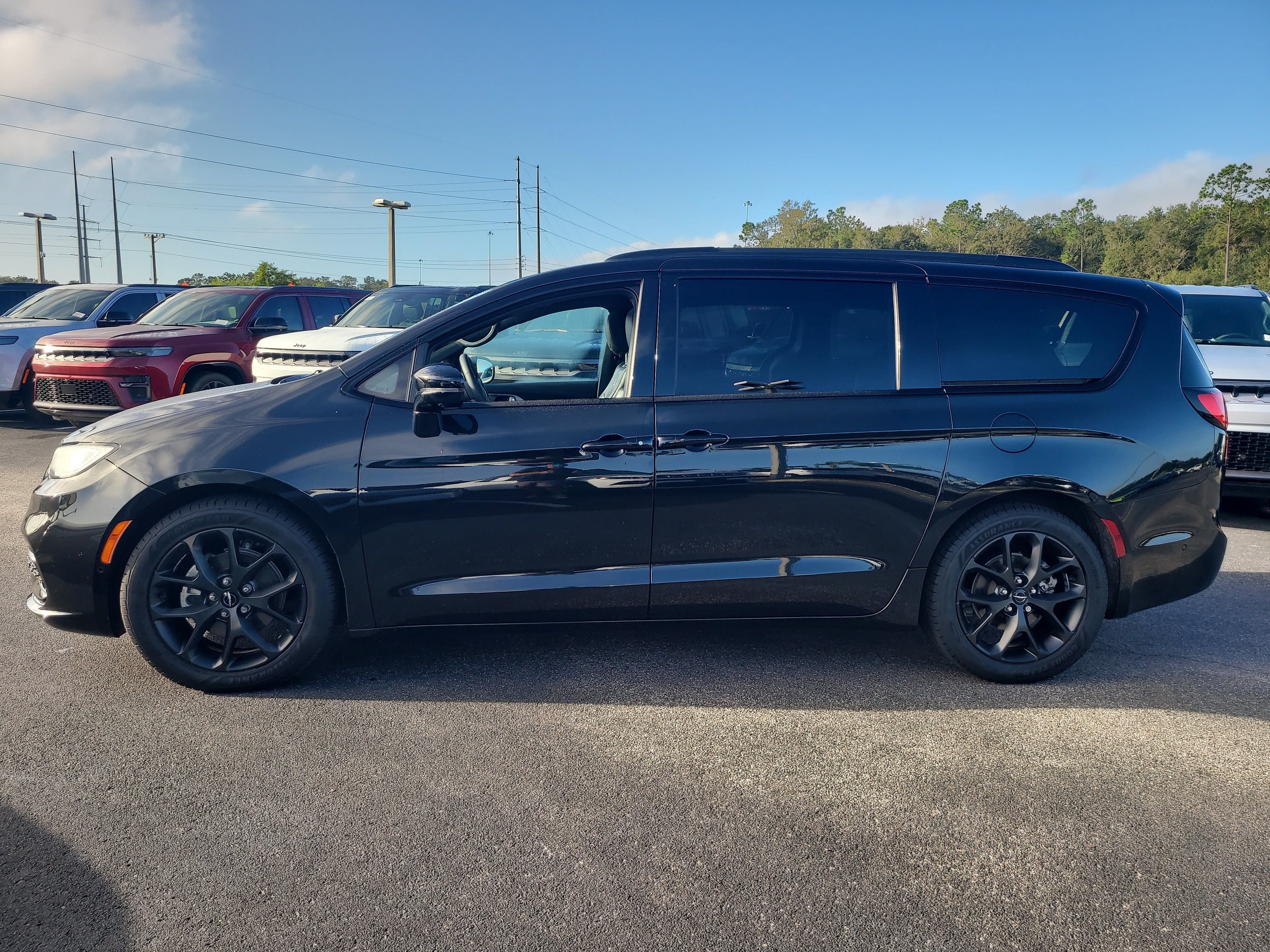 2024 Chrysler Pacifica Limited