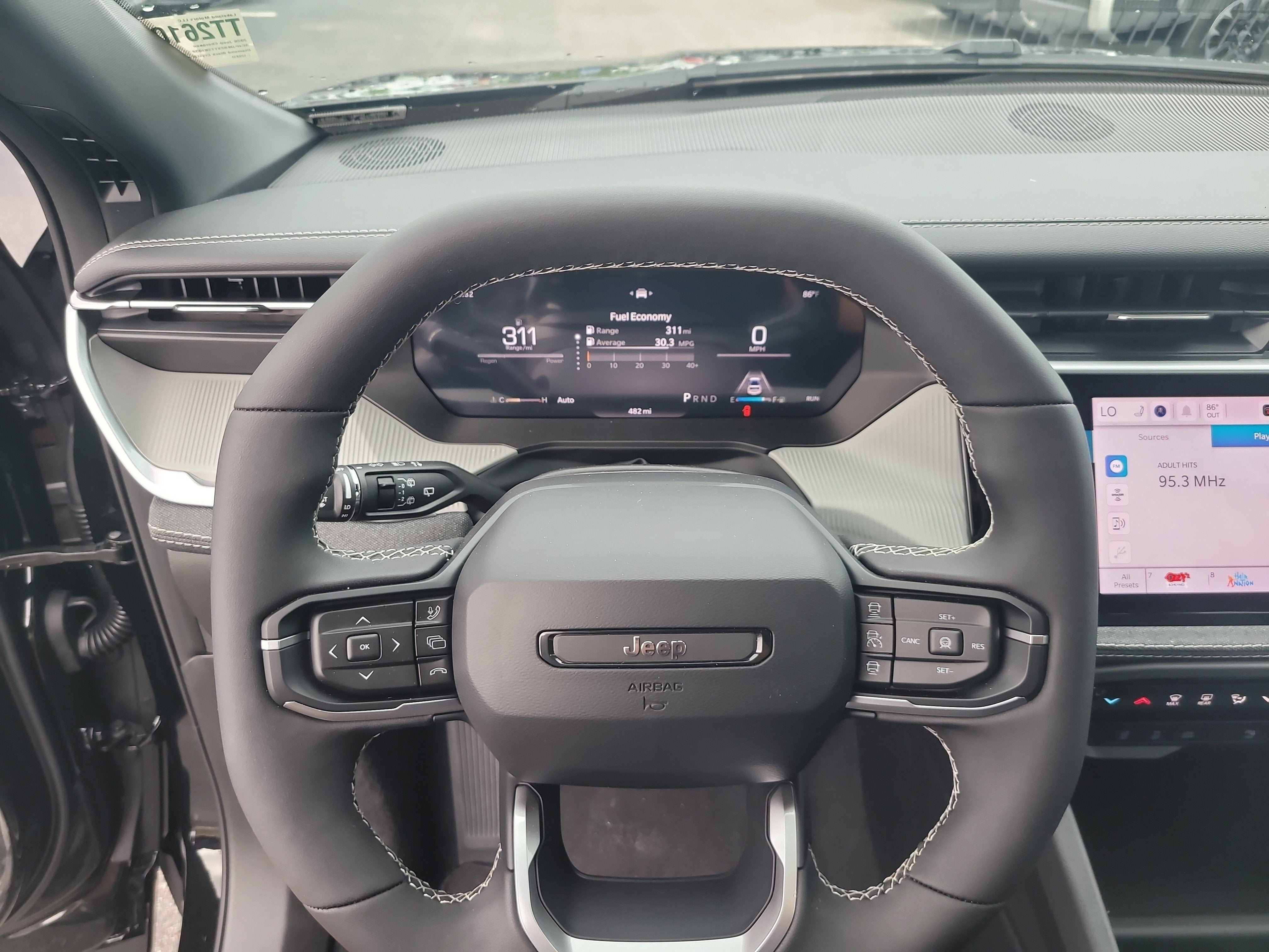 2026 Jeep Cherokee Laredo