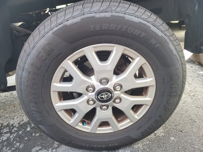 2025 Toyota Tacoma 2WD SR5
