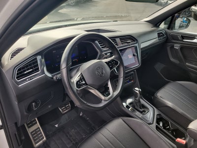 2022 Volkswagen Tiguan SE R-Line Black