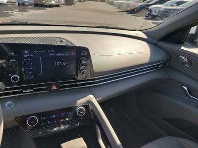 2021 Hyundai Elantra SEL