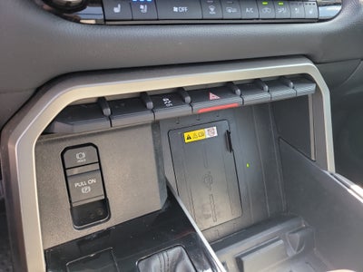 2023 Toyota Tundra 4WD Limited Hybrid